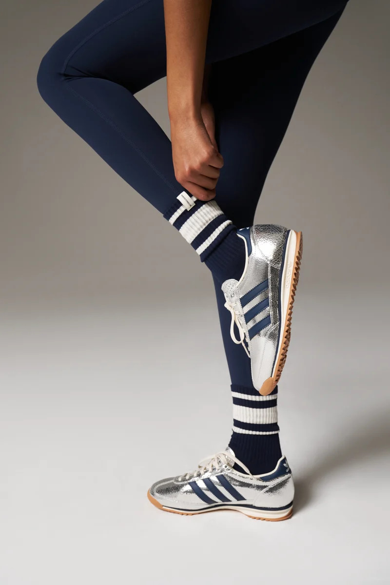 STRIPED BRANDED LABEL SOCK - DARK NAVY | The Couture Club