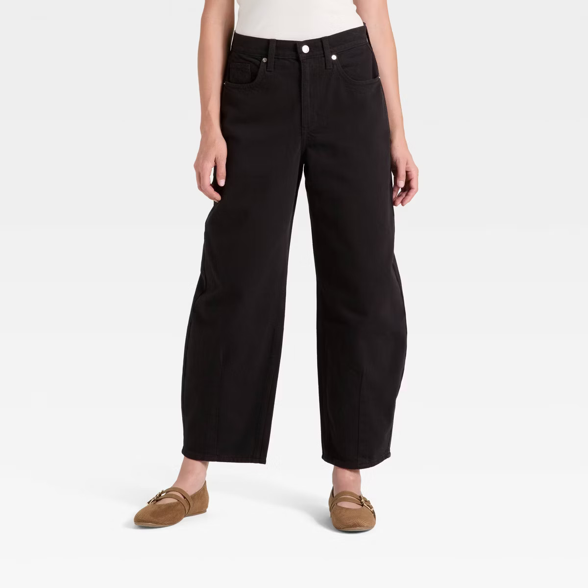 Women's High-Rise Easy Barrel Ankle Jeans - Universal Thread™ Black Wash 8 | Target
