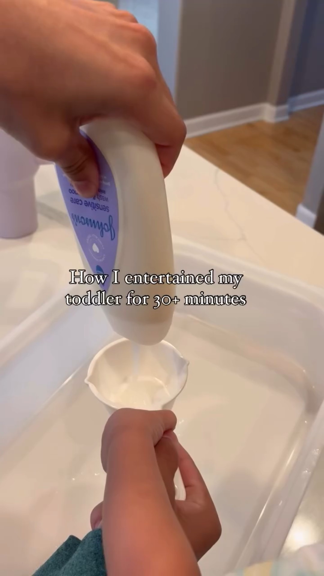 Save this for when your toddler wakes up extra early & you need a little time to get your life together 🤣 (speaking from experience) 

How to make foam bubbles:
1/2 cup of tear free soap 🧼
1 cup water 💦
Some food coloring for a little extra fun 🔵
Mix together a handheld mixer (we used a frother bc our bin wasn’t deep enough & created a little mess😅)

Add some fun sea animals, cups, or scoops and your toddler will be set for some sensory play! 🫧🙌🏼 

Comment SOAP for all the items we used☺️

#toddlermom #momlife #toddleractivities #parenting #toddlerlife #ot #occupationaltherapy #screenfree #screenfreeactivities #kidsactivities #sensory #sensorybin #sensoryplay #playideas #summer #summeractivities #waterplay