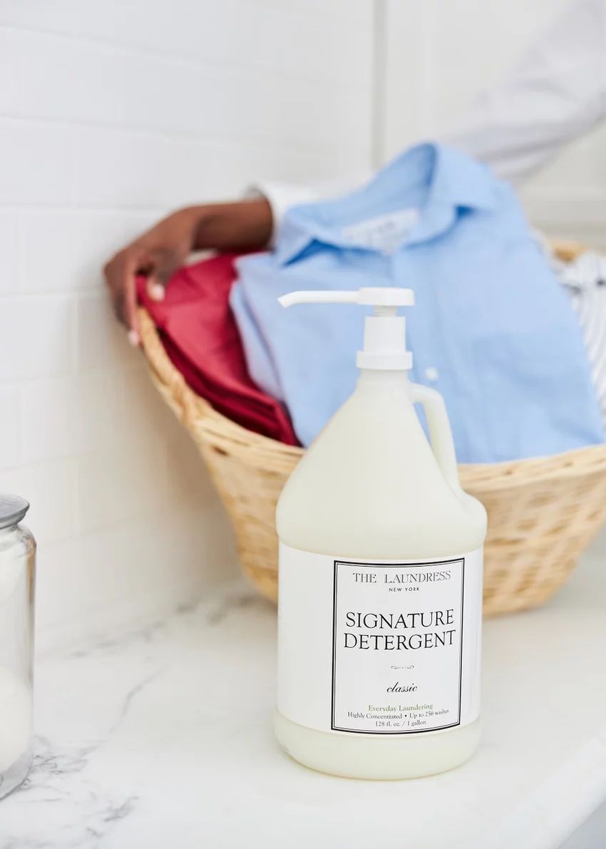 Signature Detergent Gallon | The Laundress