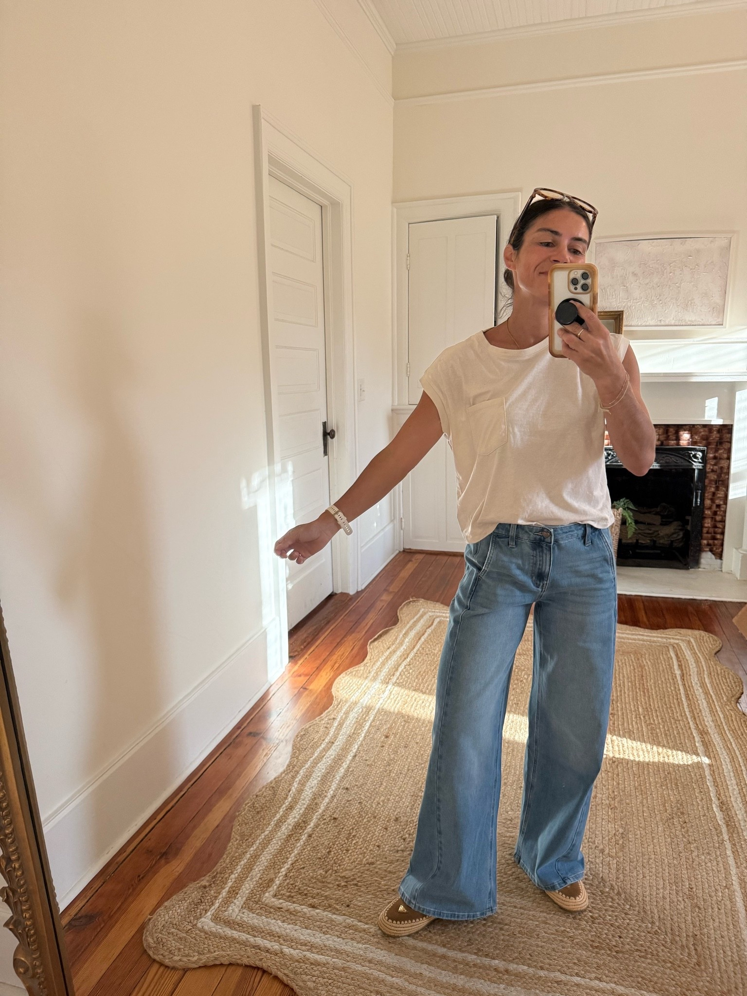 Walmart $26 denim in size 1 runs big

#LTKSaleAlert #LTKdayinmylife #LTKgrwm