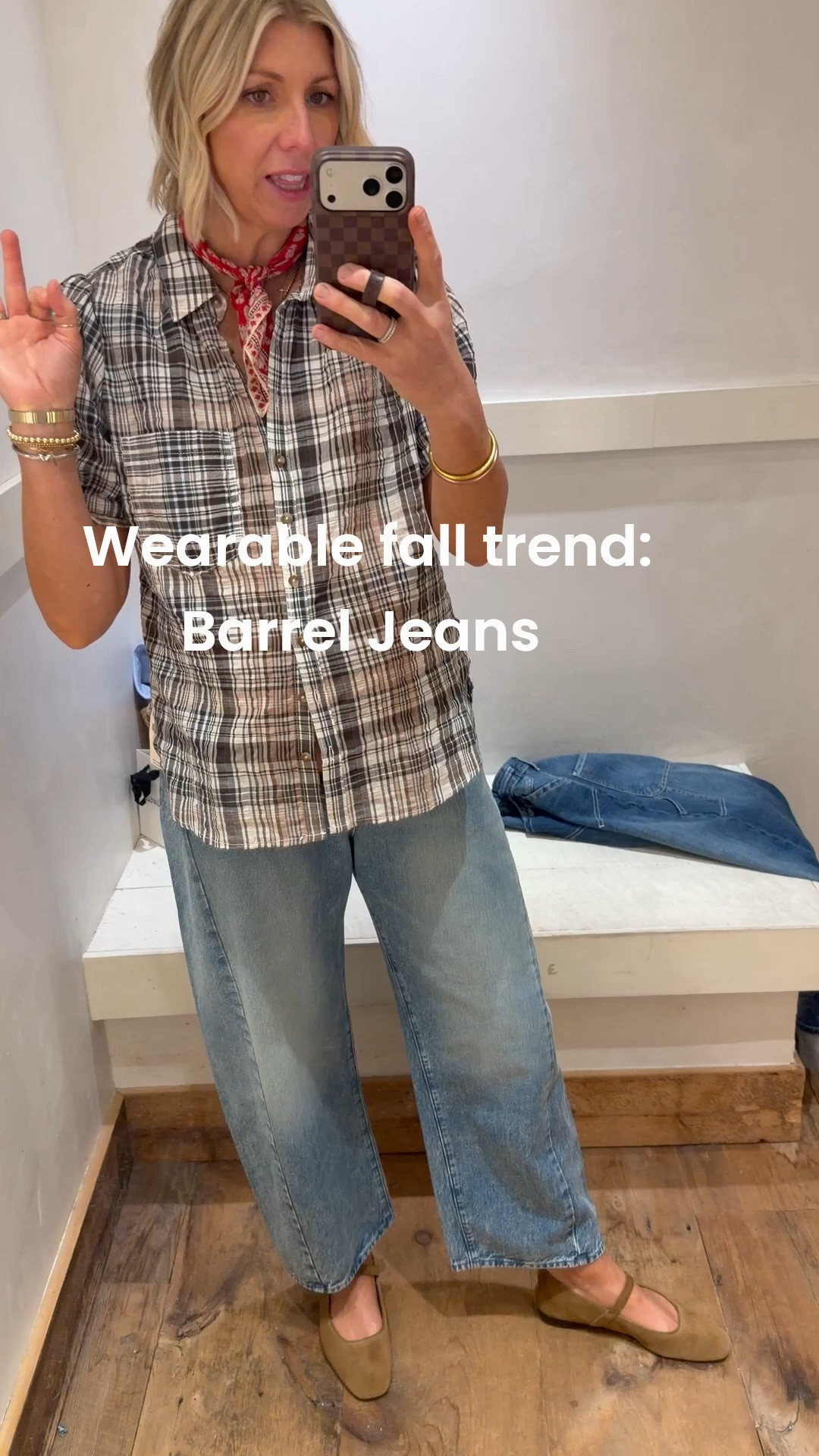 Wearable Fall Trend:
Barrel jeans - these are the perfect relaxed fit and not too wide. Their the perfect silhouette for an effortless modern look. And they go with all the shoes from ballet flats, to boots, to sneakers. 

These jeans run true to size. ￼

#LTKOver40 #LTKSeasonal #LTKMidsize