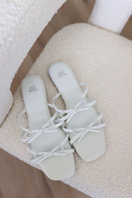 The cutest bow sandals from Target 🤍

Target finds, target fashion finds 

#LTKFindsUnder50 #LTKStyleTip #LTKShoeCrush