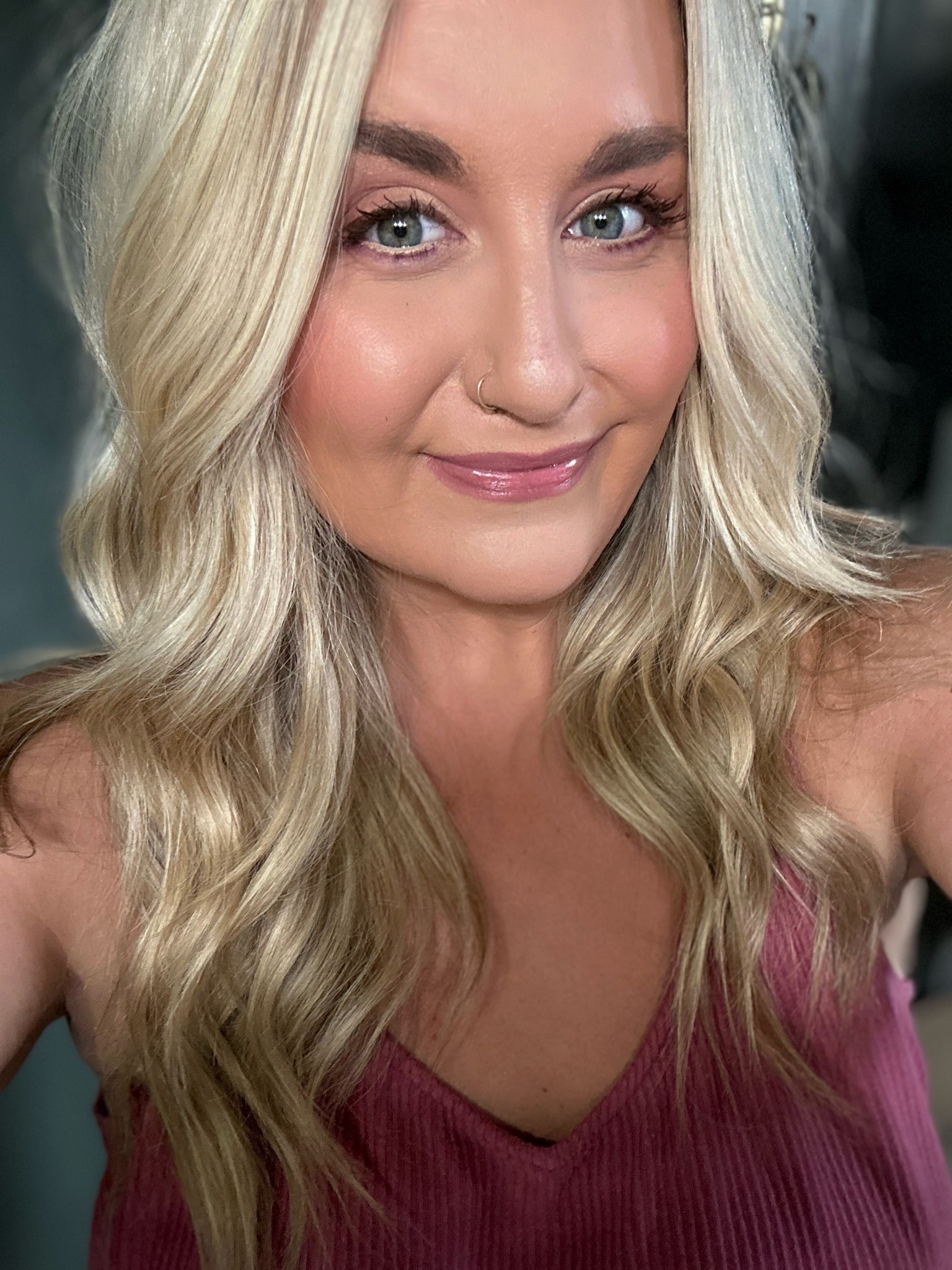 Liner in shade Love Drug
Lip liner in shade Pink slip