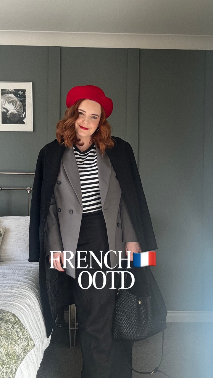 Bonjour from your favourite French wannabe 🇫🇷🥖
Do you like my très chic outfit, or have I officially lost the plot? 😂