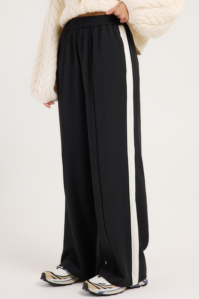 Donita Pant | Stylerunner