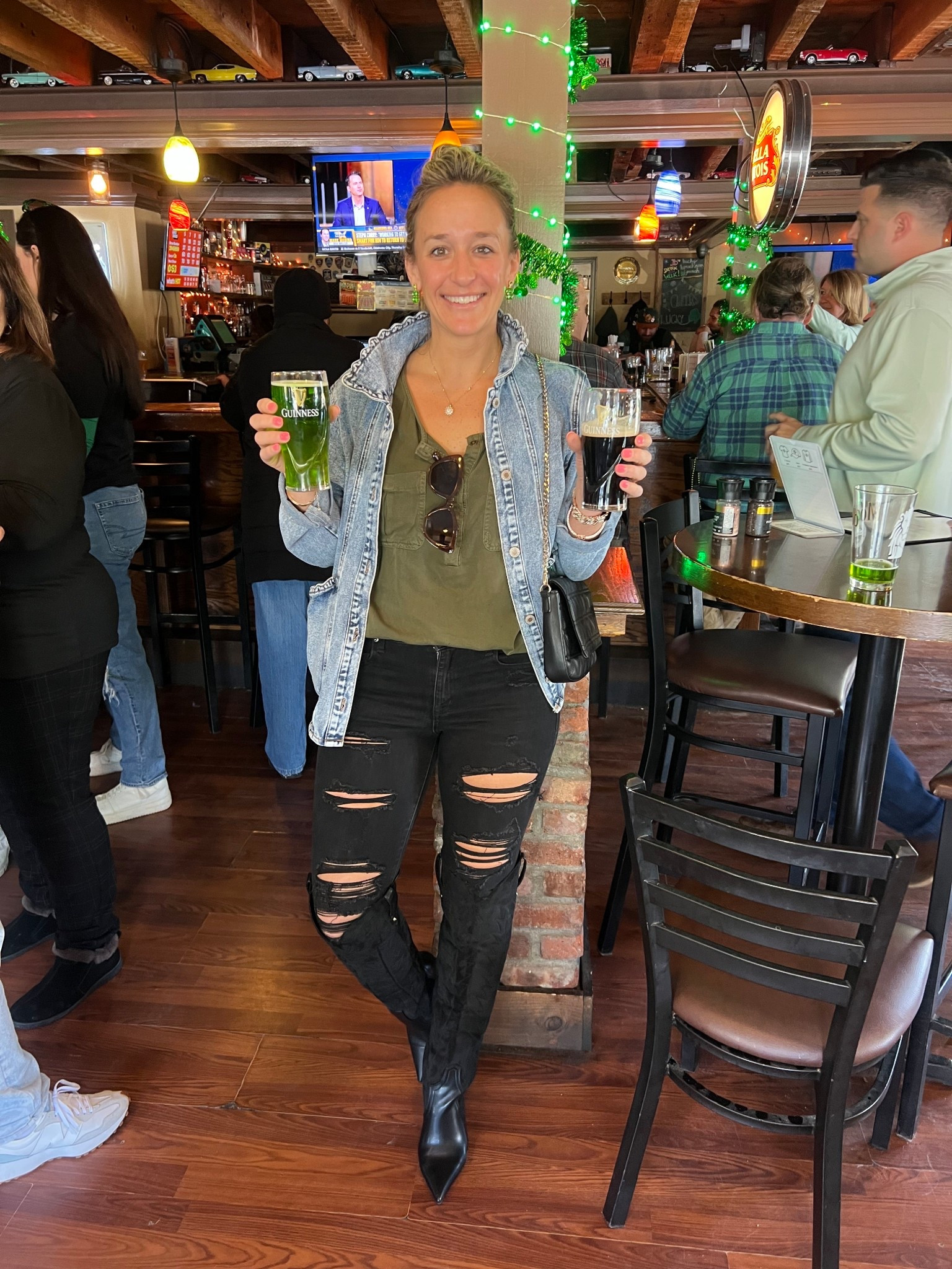 St. Patrick’s Day look!
.
Jeans: size 6- tts
Jacket: size medium- tts
Boots: size 8- tts
Glasses: quay & I LOVE how they don’t squeeze behind my ears, but don’t fall off either!
.
.
Ootd spring summer st Patrick’s day look casual style denim jacket jeans sunglasses 

#LTKootd #LTKSeasonal #LTKSaleAlert