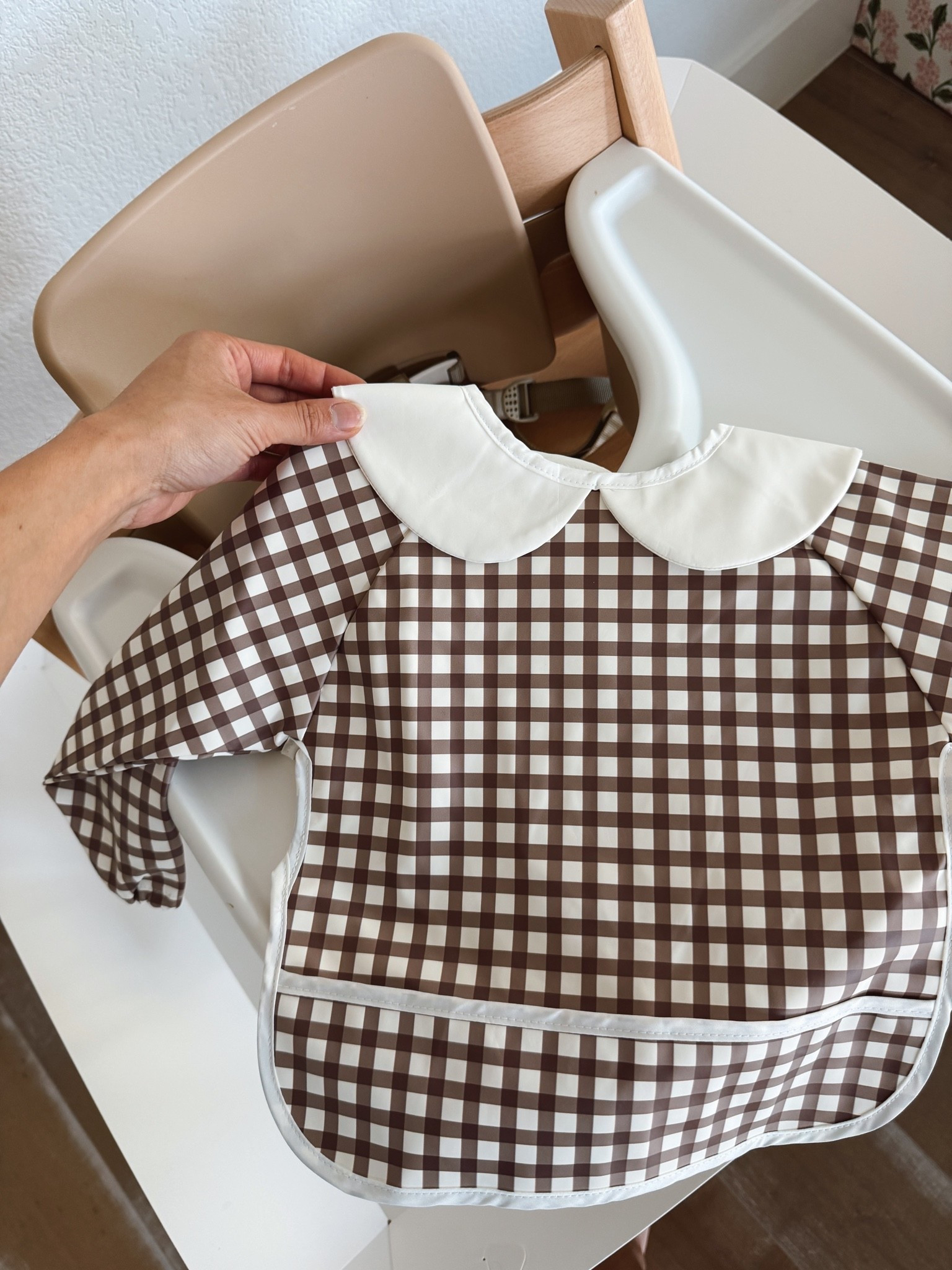 Adorable long sleeve bib for baby. Perfect for feeding your little ones and the look is precious!

#LTKmomlife #LTKKids #LTKBaby