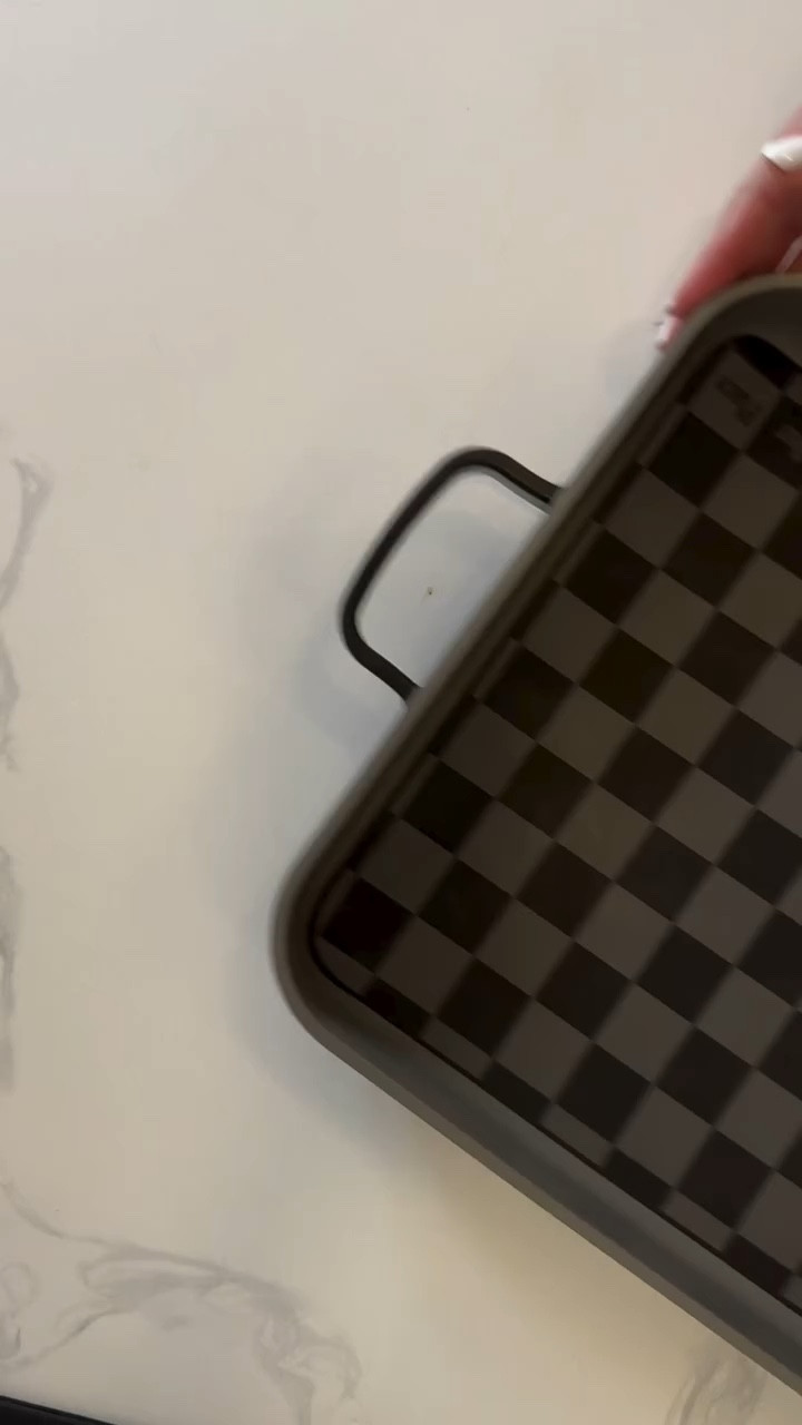 This is going to be your new go to appetizer! Every time I make these for guest I end up making a second and third batch. They disappear so quick!

#adaydreamblog #friedpickles #nocarbs #easyentertaining #hostingmadeeasy pickles cheese