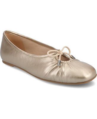 Women's Callee Keyhole Ballet Flats | Macy's