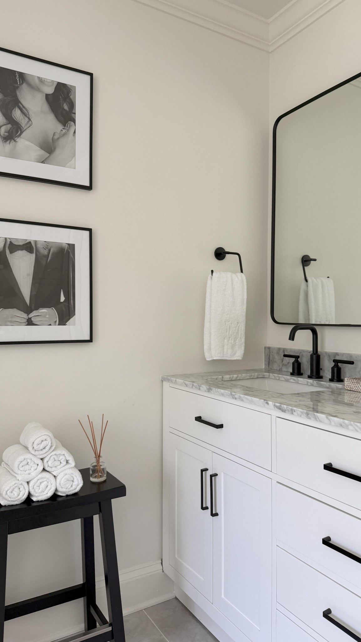 In honor of our 6 month wedding anniversary this week, I’m sharing a few ways a to tastefully incorporate wedding photos in your home! 

1. In a gallery wall format - hang B&W photos in wide matted frames for an elevated, neutral look 
2. Shelf styling - incorporating personal photos among other styling objects really helps to add a personal touch (bonus points if you use a frame you received as a wedding gift!)
3. Detail shots - display your getting ready photos in the bathroom or ring pictures on your nightstand in a cute frame 

Displaying wedding photos doesn’t have to be tacky! If you spent time and money capturing these beautiful moments, share them! 

I wish I could share all the amazing photos @lizzieburgerphoto captured on our special day! 

 #photostyling #photodisplay #weddingphoto #weddingphotography #picturestyle #interiordesign #interiorstyling #design #neutraldesign #weddingphotoinspiration #photoinspiration #engagementphotos #engagementphotoinspiration #homeprojects