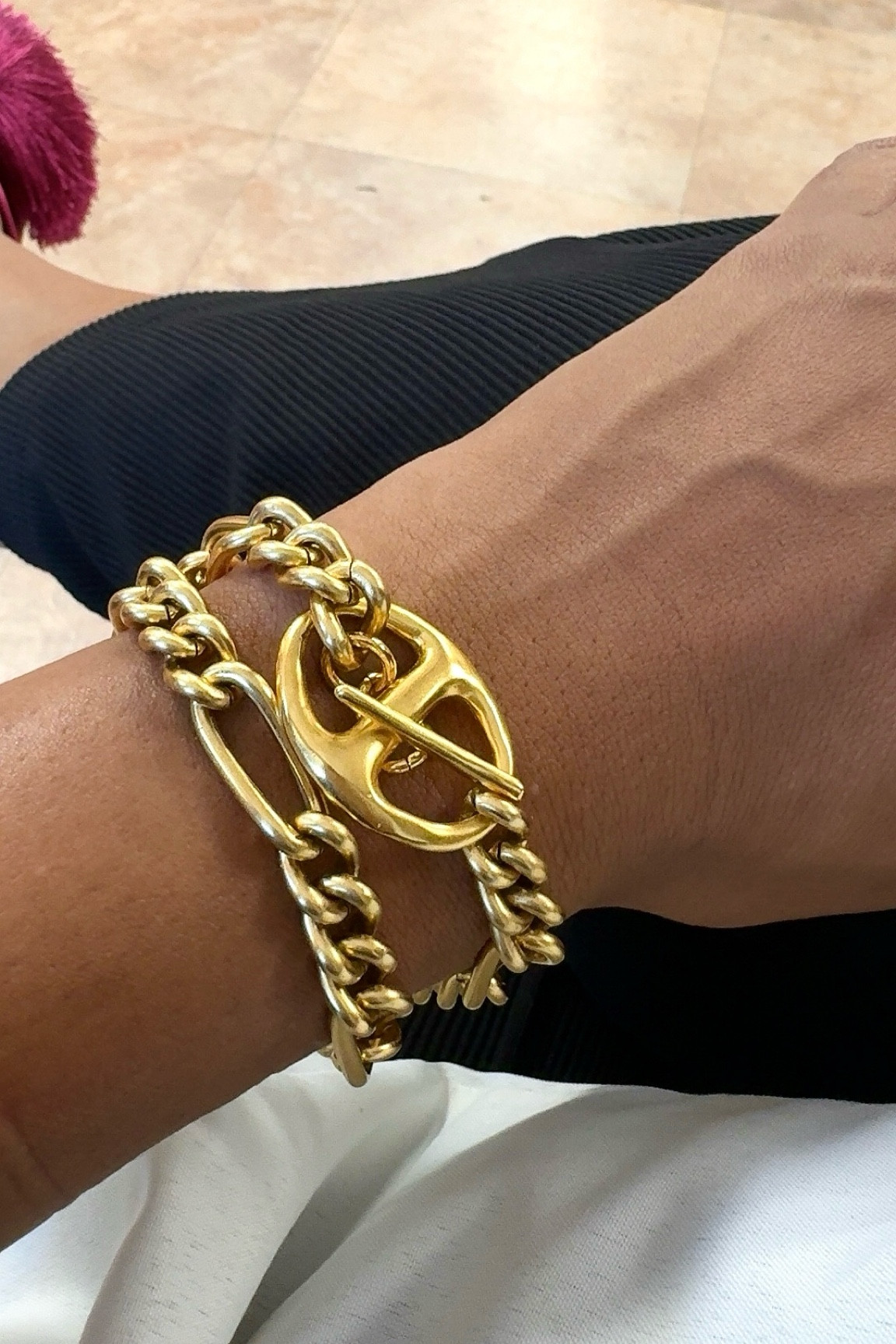 A choker that can also be worn as a bracelet. WSP20 for savings

#LTKStyleTip