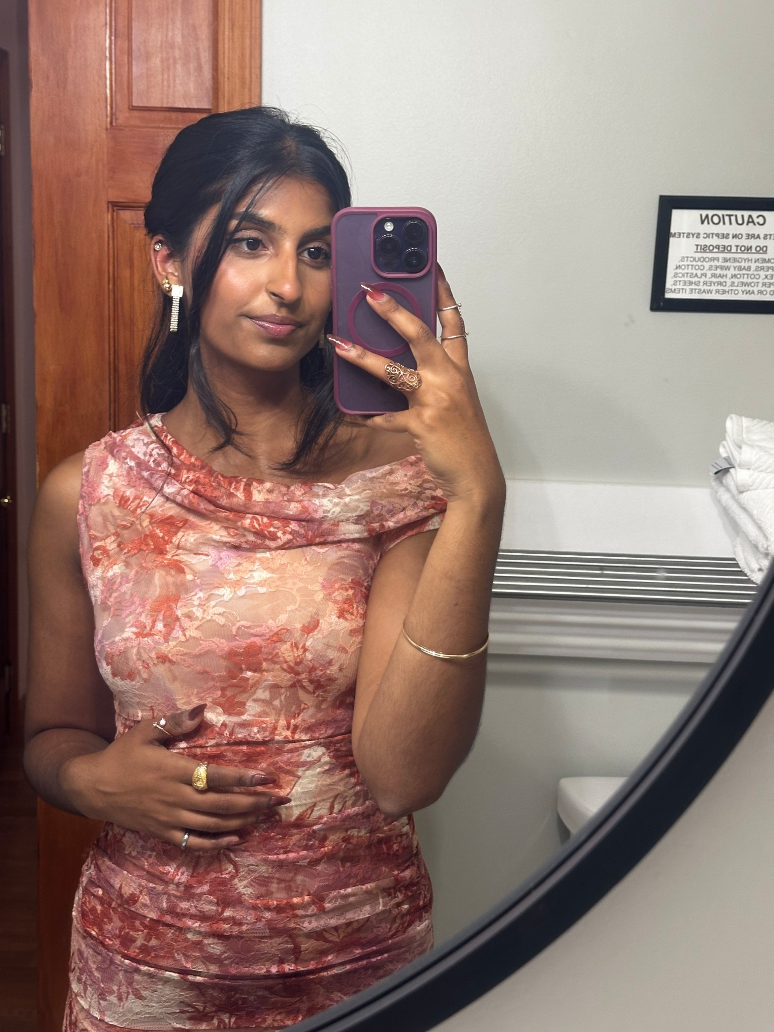 Wedding guest dress ✨💖

Wedding, dress, orange, warm tones, fancy, semi formal, cocktail, off shoulder, mesh, maxi dress

#LTKFindsUnder100 #LTKWedding #LTKootd