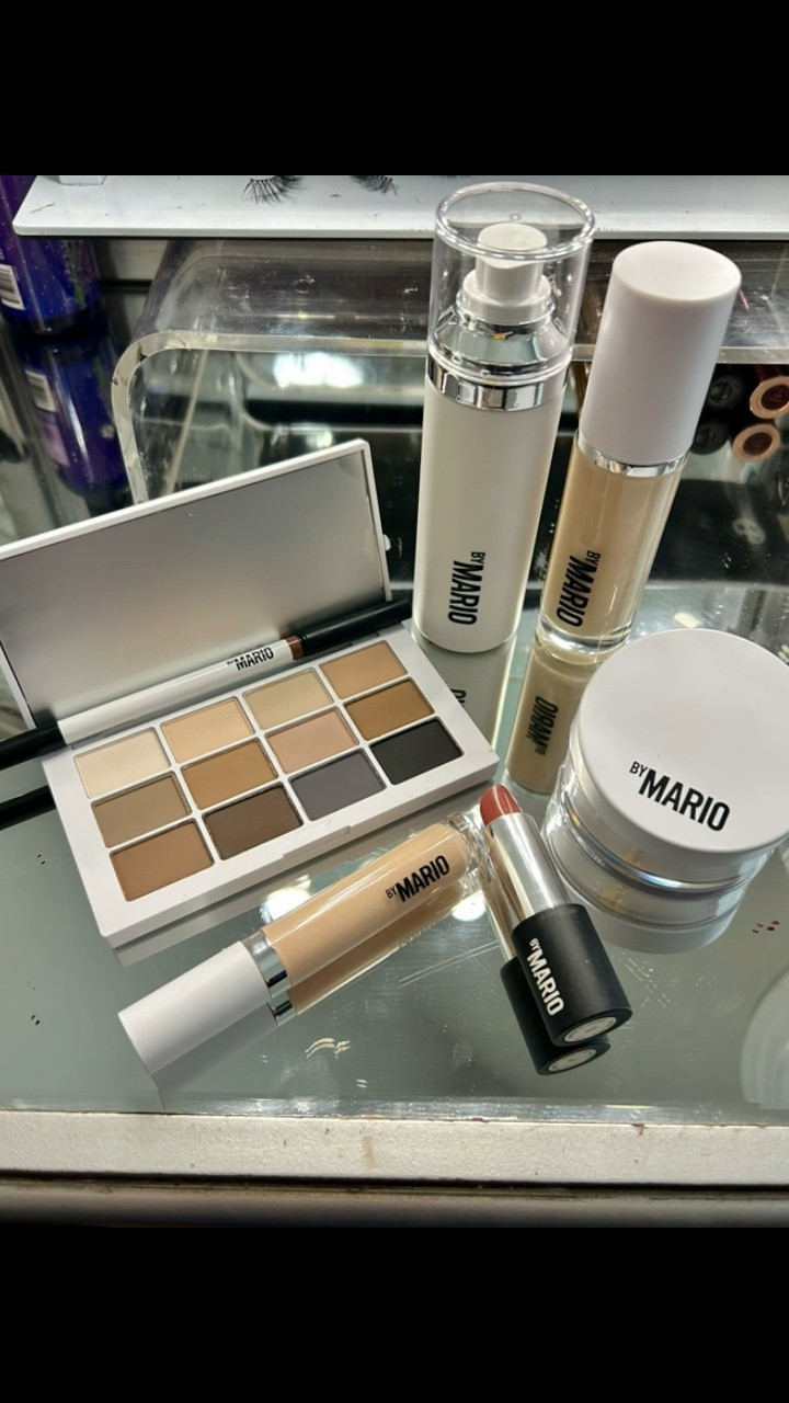 These are some of my absolute essentials from Makeup by Mario for myself and the palettes and spray are perfect for my kit. #makeup #beauty #haul

#LTKBeauty