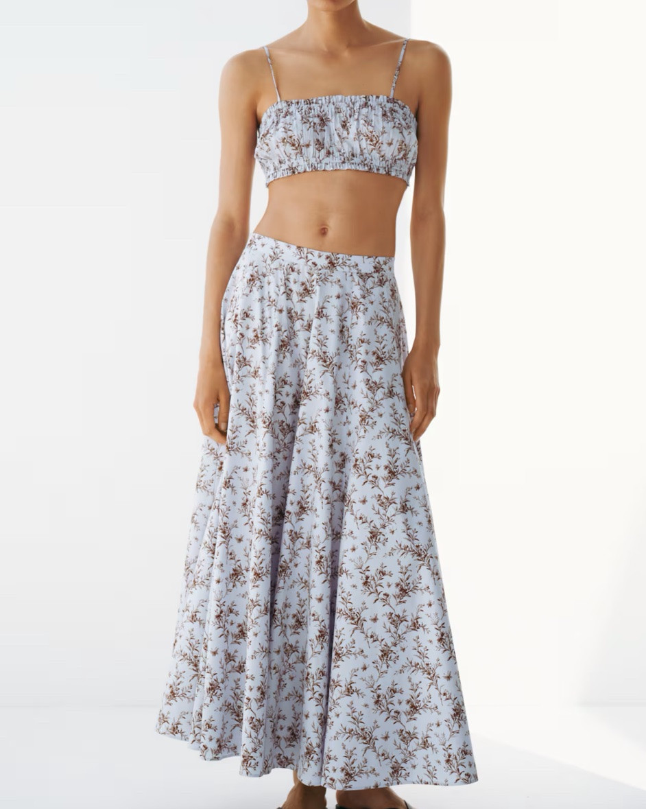 Blue and brown floral maxi skirt and crop top matching set

#LTKSeasonal