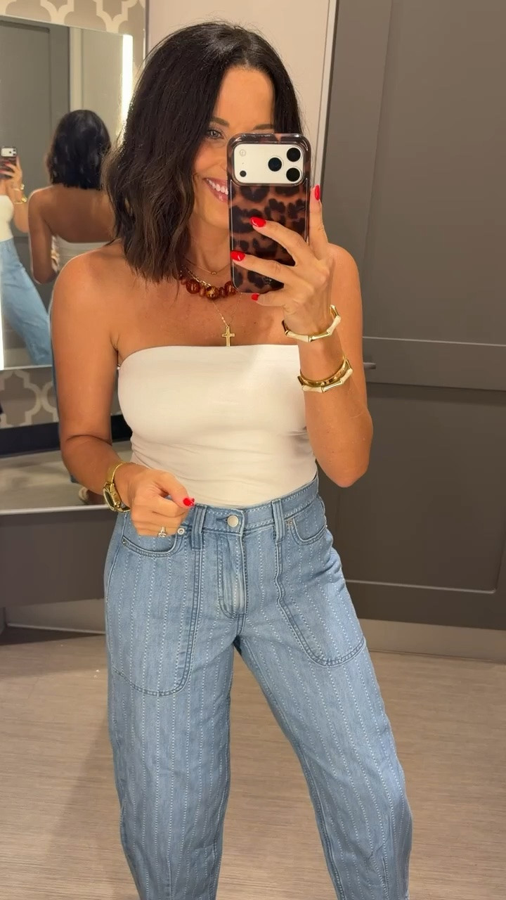 The perfect pair of statement denim 🤍 These striped jeans instantly make a simple outfit look styled. Wearing an XS!

#TargetStyle #TargetFinds #TargetFashion #DenimStyle #FallTransition #EverydayOutfit #AffordableFashion #LTKStyle #OOTD #CasualChic