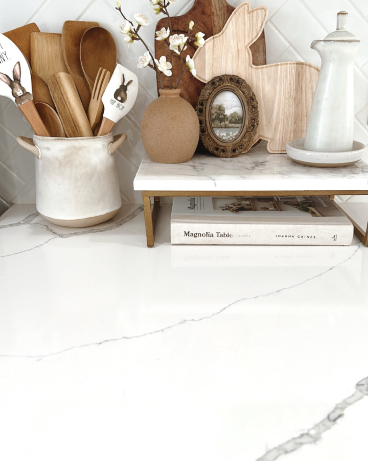 Cozy Spring kitchen countertop styling 🤎🐰

#LTKSeasonal #LTKHome