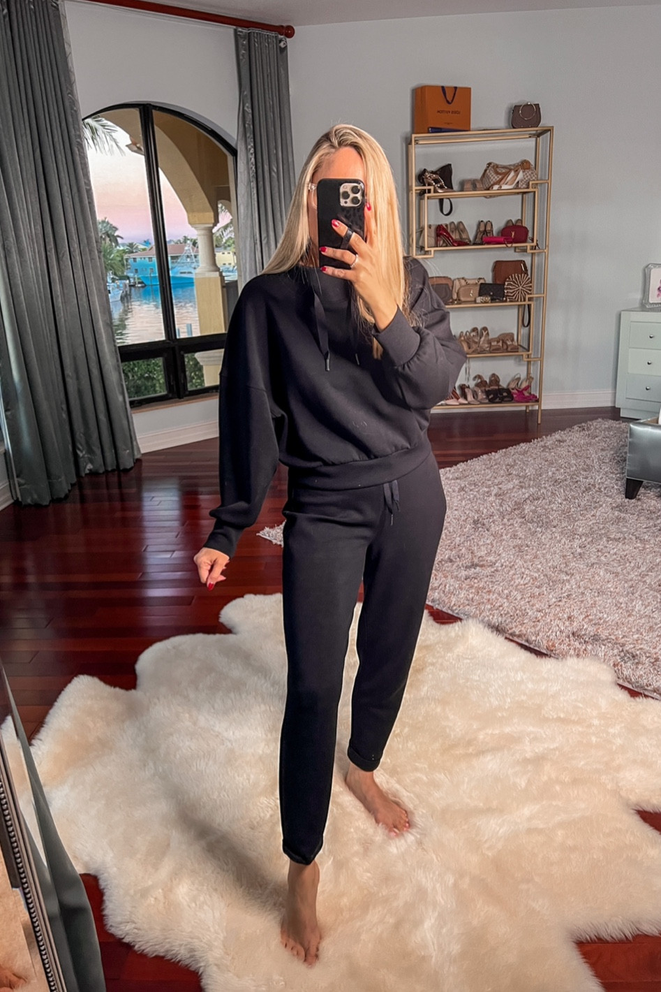 My spanx set is perfect for cozy days! This set is so soft! Wearing small 
JESSXSPANX for discount & free shipping 
Wearing small 

#LTKsalealert #LTKHoliday #LTKSeasonal