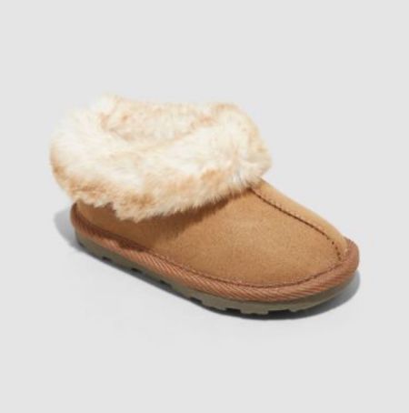 So many cute slipper options for toddler girls. Some are on clearance for under $10! 

#LTKshoecrush #LTKsalealert #LTKkids