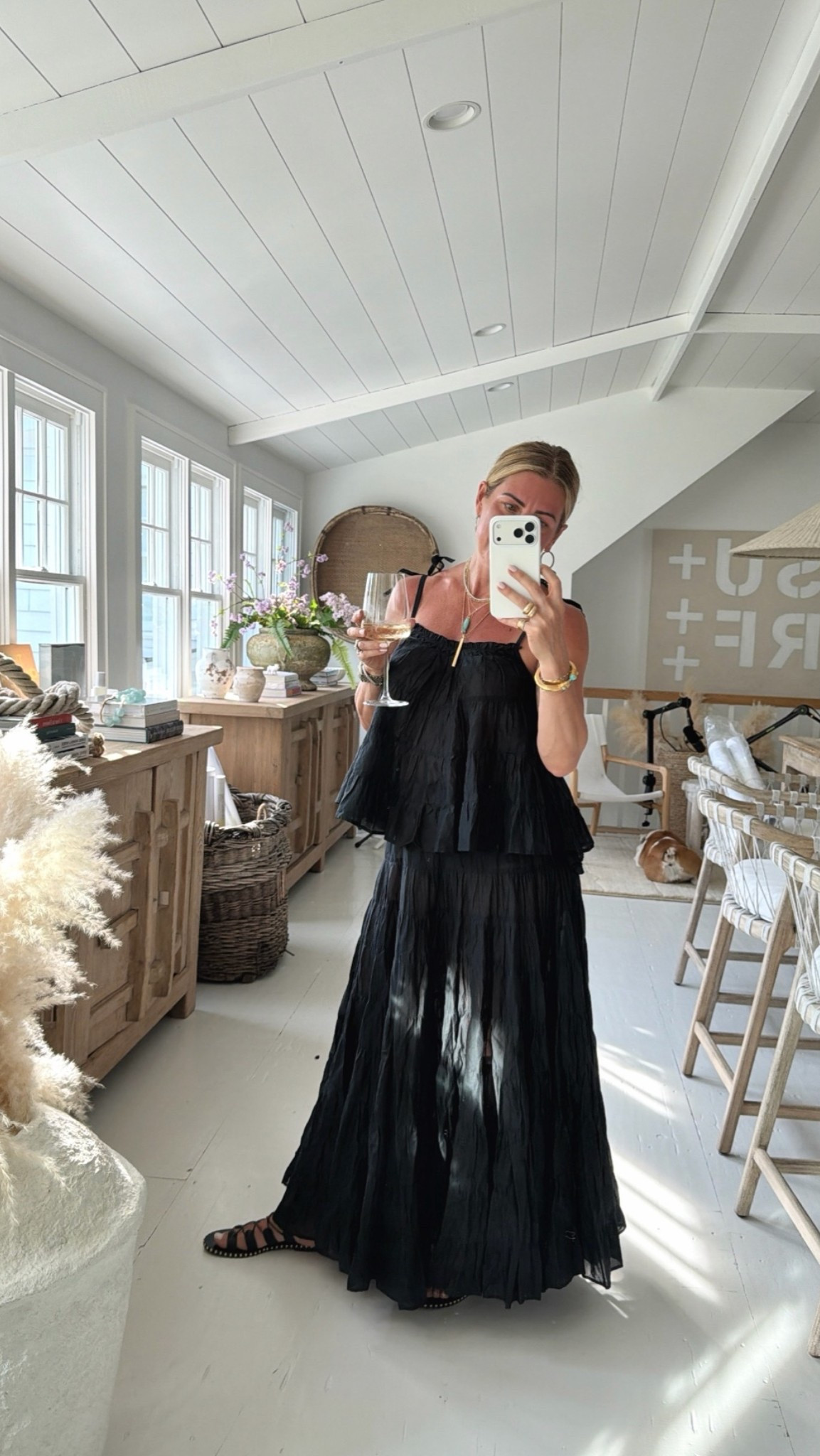 The most perfect outfit from day to night 🖤

#LTKootd #LTKOver40