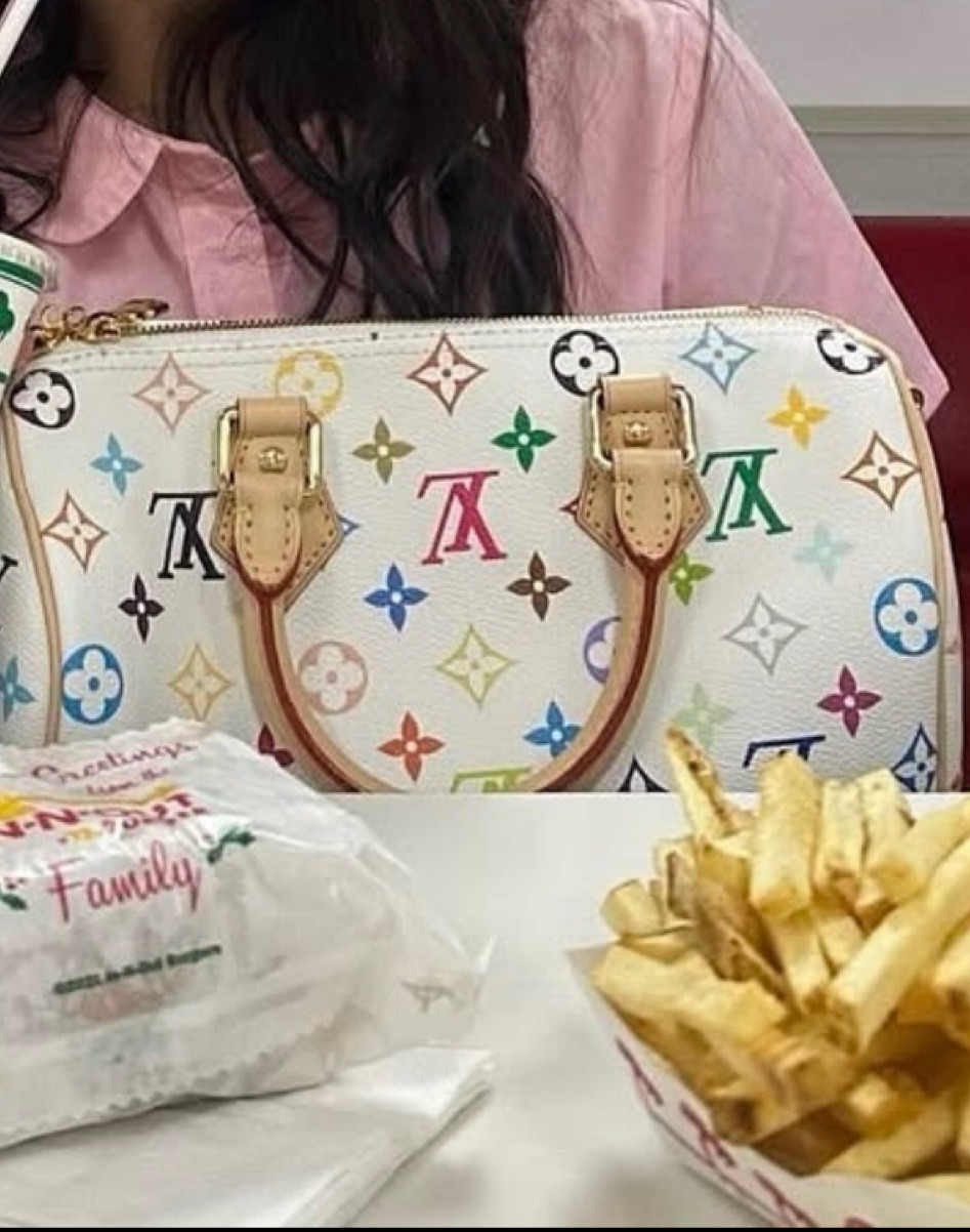 @starstyleforless 

#LTKfindsunder50 #LTKfindsunder100 #LTKitbag