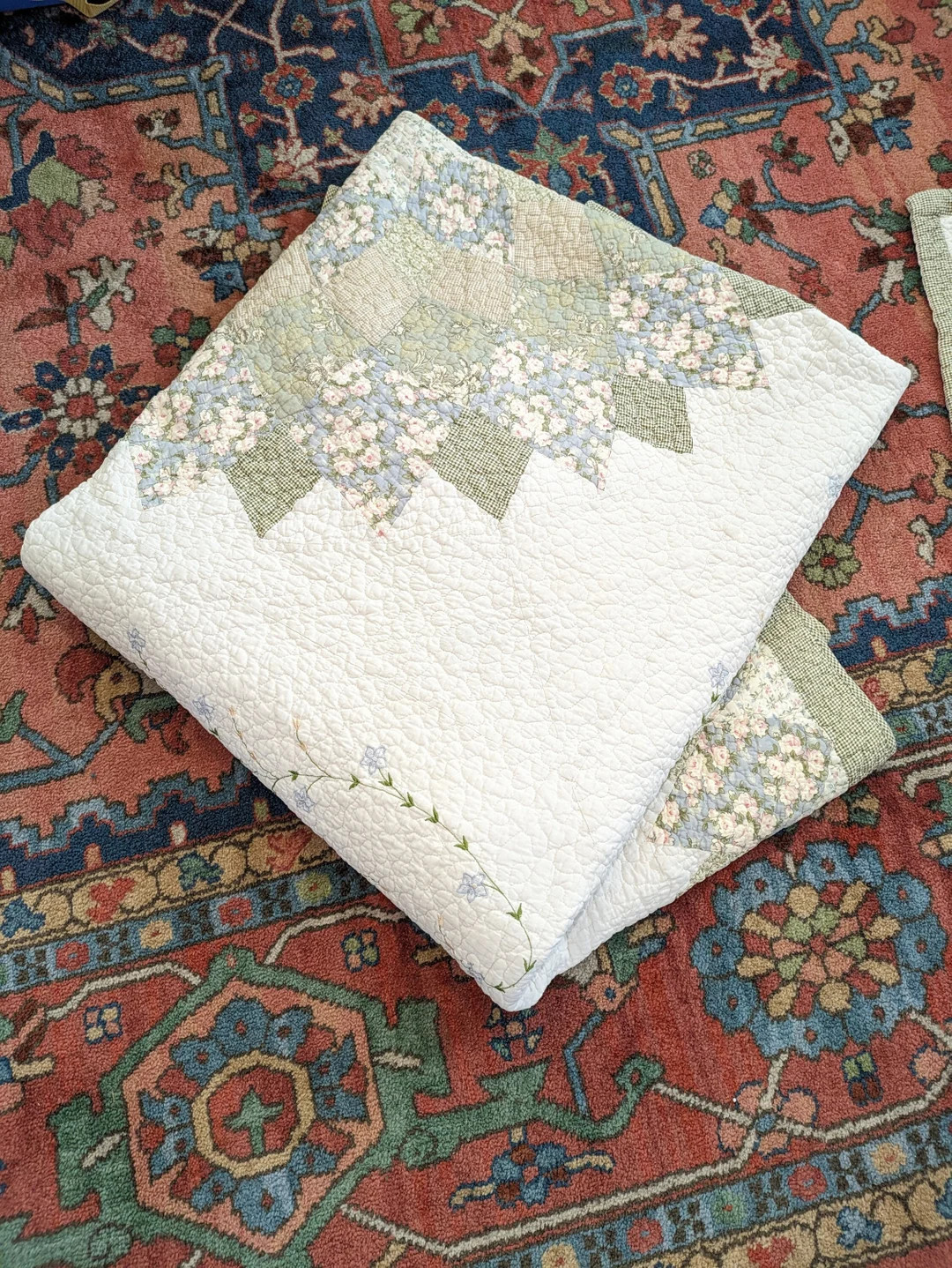 SALE Floral Patchwork King Size Starburst Quilt Pem America Shabby Chic W/ 2 Pillow Shams - Etsy | Etsy (US)