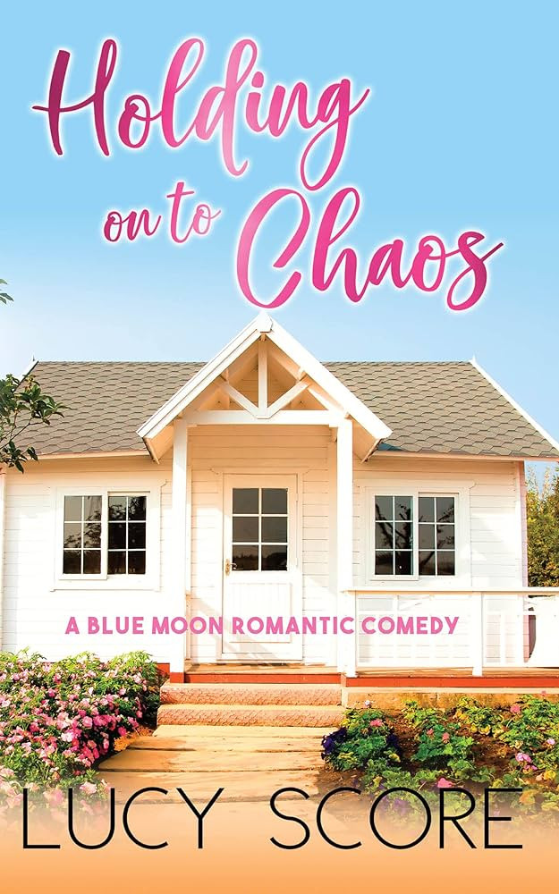 Holding on to Chaos (Blue Moon, 5) | Amazon (US)