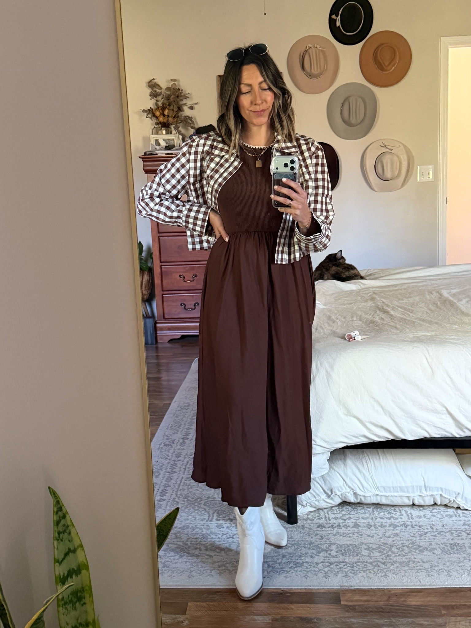 This brown gingham jacket is adorable, thinking I’ll pair it with white jeans and a tank next

#LTKPetite #LTKWorkwear #LTKootd