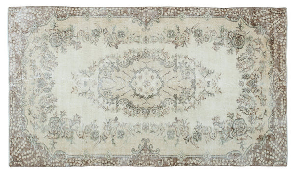 Cirevon
                    
                      Vintage Distressed Rug | Revival Rugs Inc