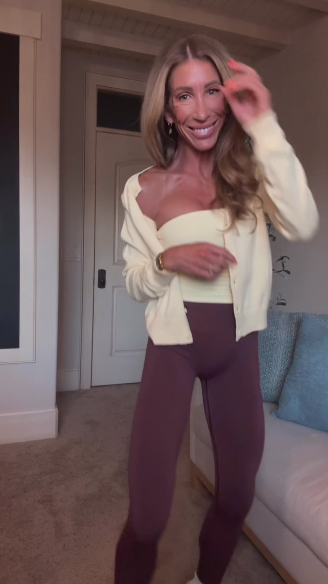 Top xxs 
Cardi xs 
Pants xs 

#LTKdayinmylife #LTKPetite #LTKActive