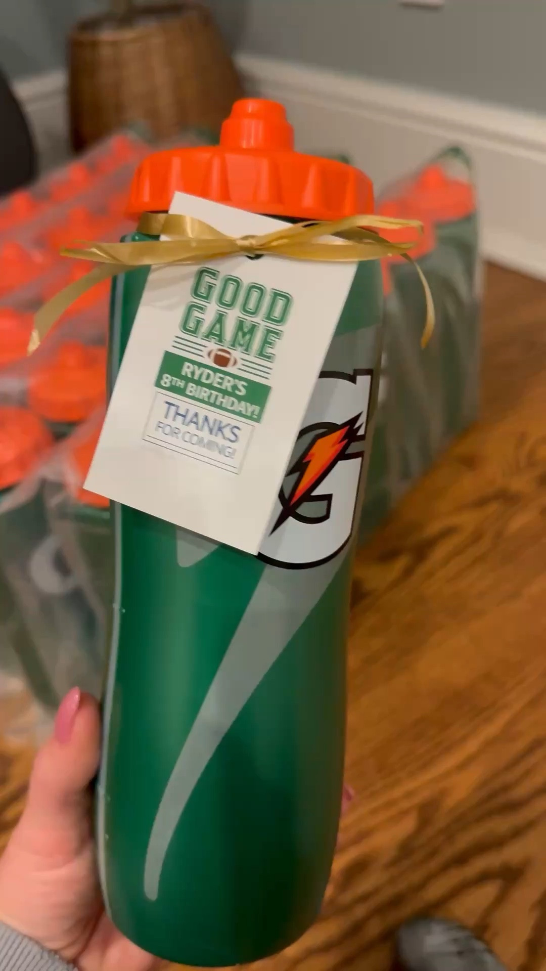 Between sports, packing for FL, and planning my first baby’s 8th birthday… getting party favors done! 🏈

These “Good Game” Gatorade favors were such an easy sports party idea for the kids.

29 more to go 💪🏼

#LTKKids #LTKmomlife #LTKSeasonal