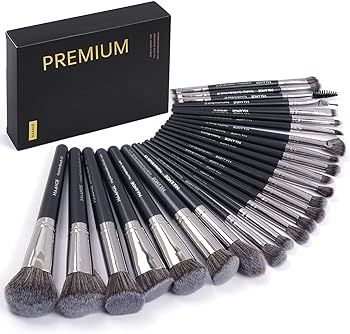 MAANGE Makeup Brushes, 25pcs Makeup Brush Set Premium Synthetic Concealer Blush Foundation Eyesha... | Amazon (US)