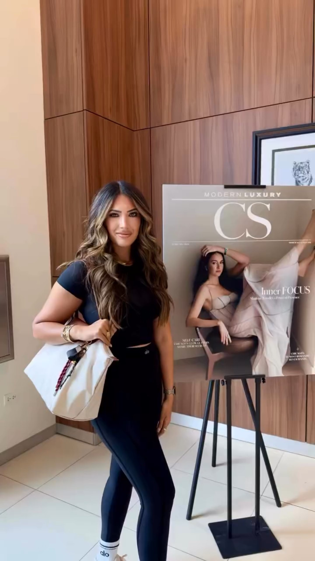 Sundays set the tone for the week.

Grateful to have spent mine at the Range Rover Wellness Club — a beautiful blend of movement, longevity, conversation, and community.

From yoga and journaling to wellness insights for 2026, vitamin boosts, skin data, nourishing bites, and meaningful connections… this is the kind of environment that fuels me. Wellness isn’t just about how we look — it’s about how we think, how we invest in ourselves, and who we surround ourselves with.

The future of luxury is wellness. And I’m here for it.

Thank you to @cschicagosocial, @land_rover_chicago, @astute_counseling_wellness, @nh.chicago, @wilson, @thegreenhousechicago, @velvethourcaviar, and all of the incredible sponsors who created such an intentional experience.

Starting this week grounded, energized, and aligned.

#ChicagoWellness #LuxuryLifestyle #WellnessCommunity #ModernLuxury #SundayReset