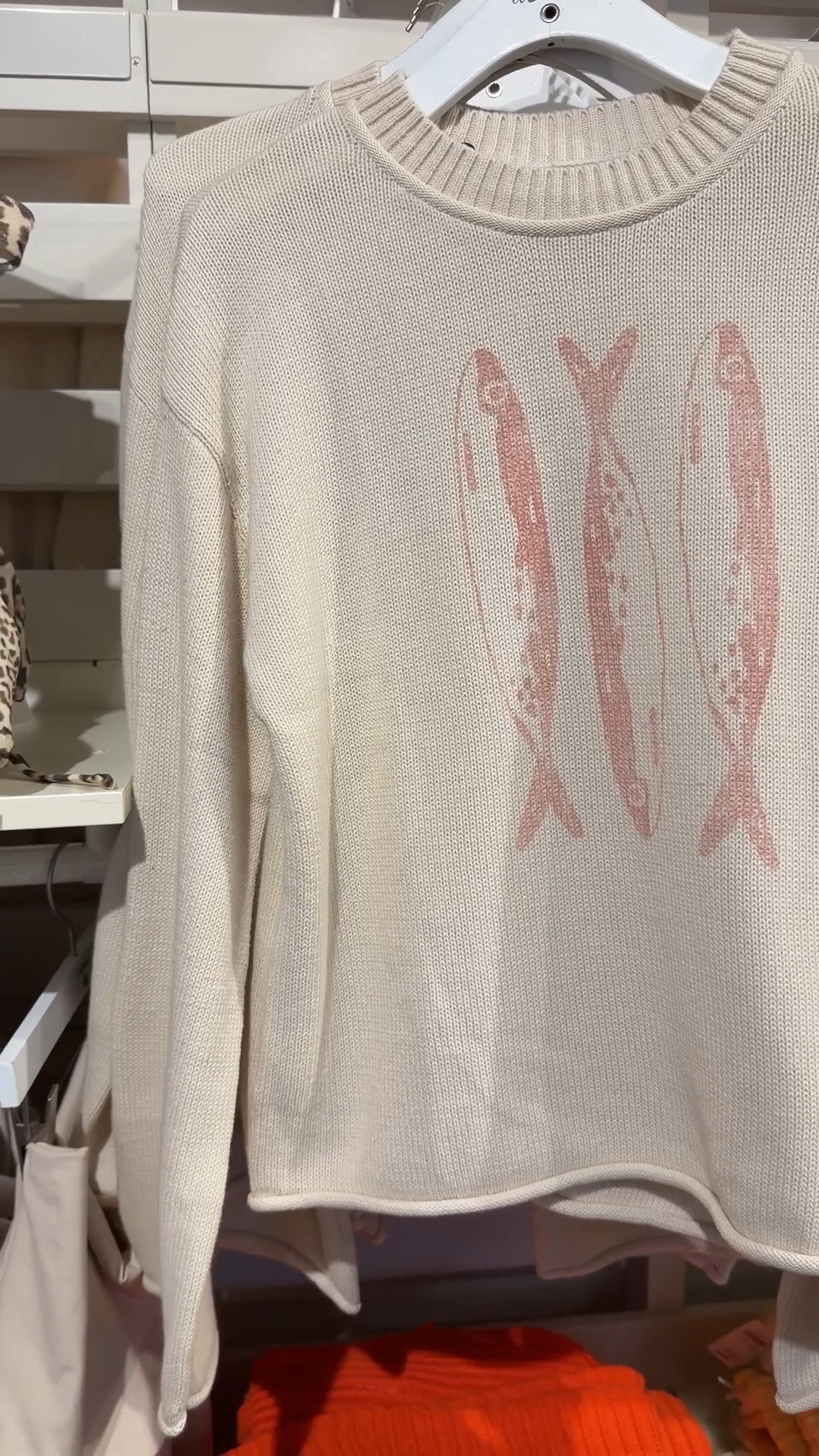 This salmon sweater is too cute!! Summer, spring, beach, pink, long sleeve.