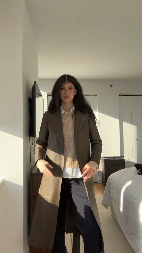 Okay a 2nd vid for fun
#OOTD
#falloutfit #navypants #slacks 