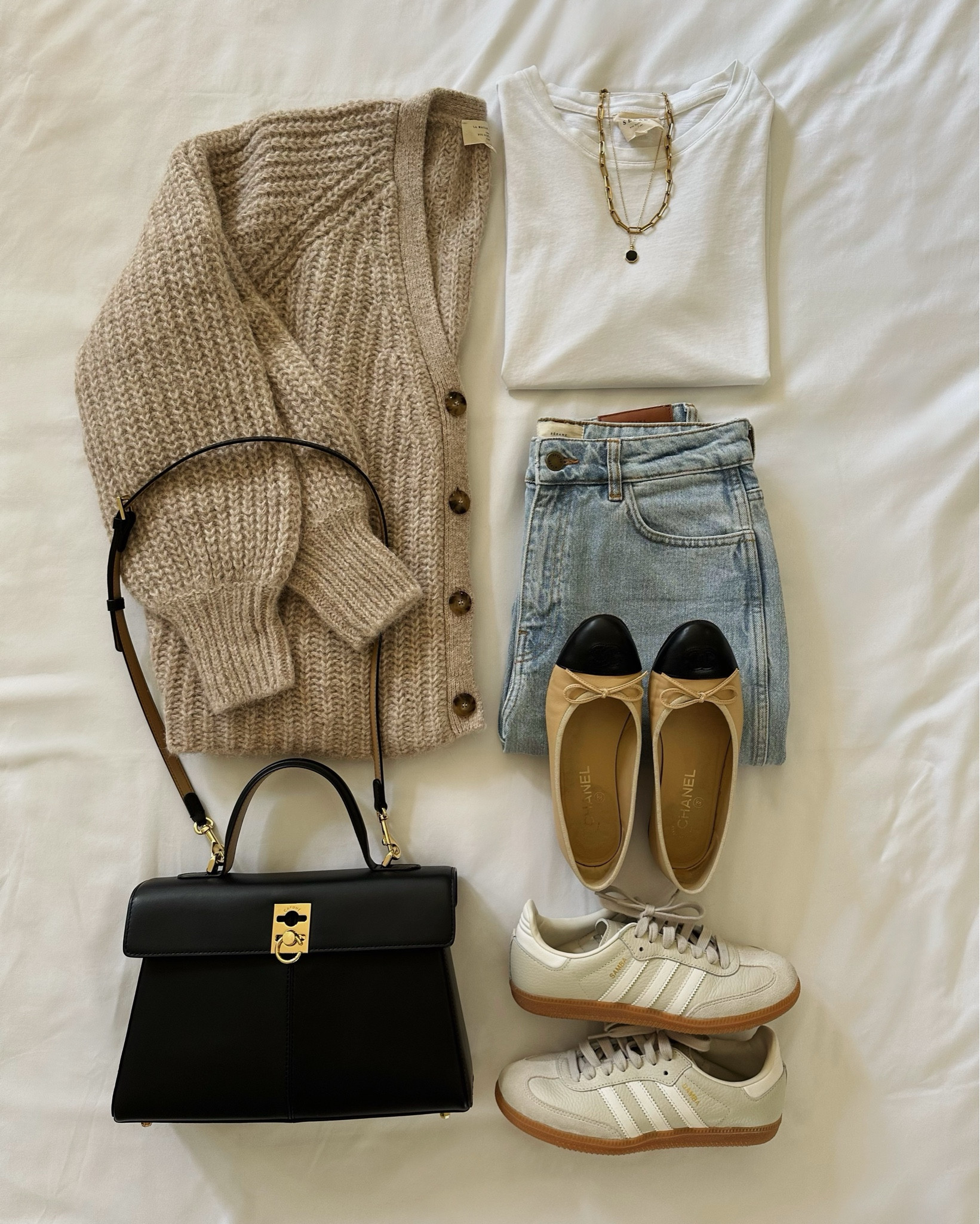 Fall outfit, fall sweater, cardigan, cozy fall outfit

#LTKStyleTip #LTKSeasonal