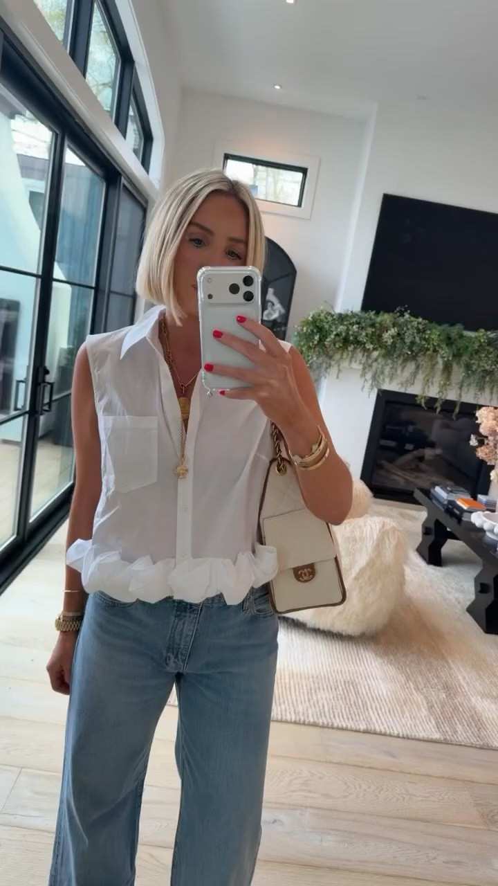 This top comes in 4 striped color ways and I need them all… so cute! 20% off with my code ABBY20 until Sunday! 🛍️🔥🤩

#LTKgrwm #LTKootd