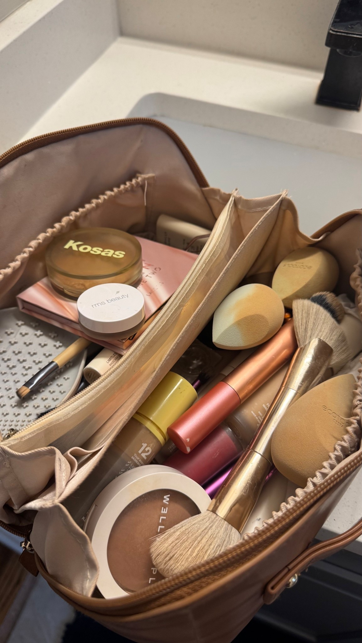 Non toxic and go-to makeup that I use weekly! Makeup is one of the MOST toxic industries out there. There are loads of endocrine disruptors in so many “popular” products and we’re putting on such a big organ (our skin)! 

One of my favorite brands RMS is coconut based and for this acne-prone, sensitive skin girly it feels so good!  

bronzer, foundation, lip, makeup brushes, non toxic makeup, non toxic beauty, 

#LTKGiftGuide #LTKBeauty #LTKSaleAlert