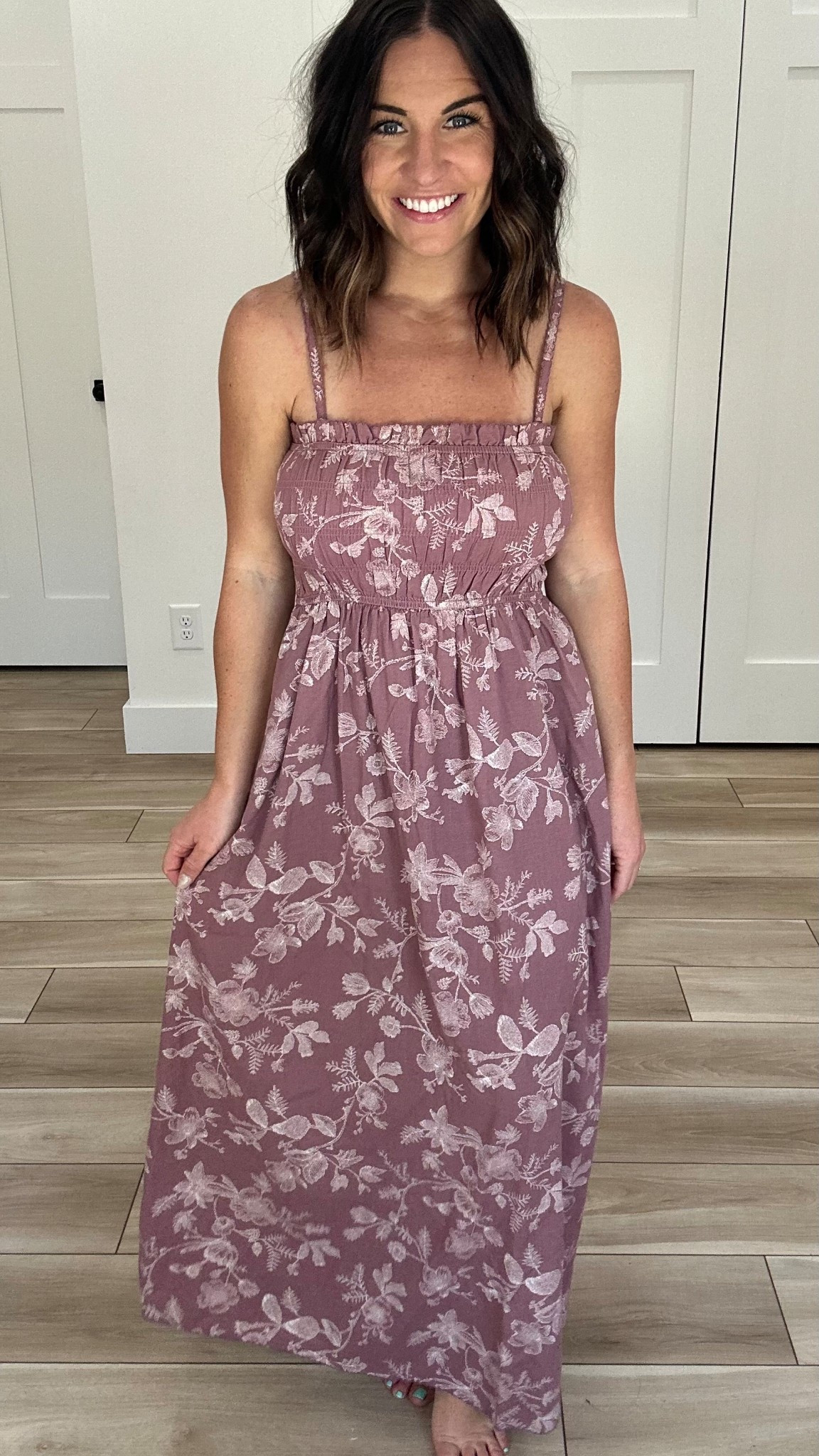 Wearing my true size small!

#LTKootd