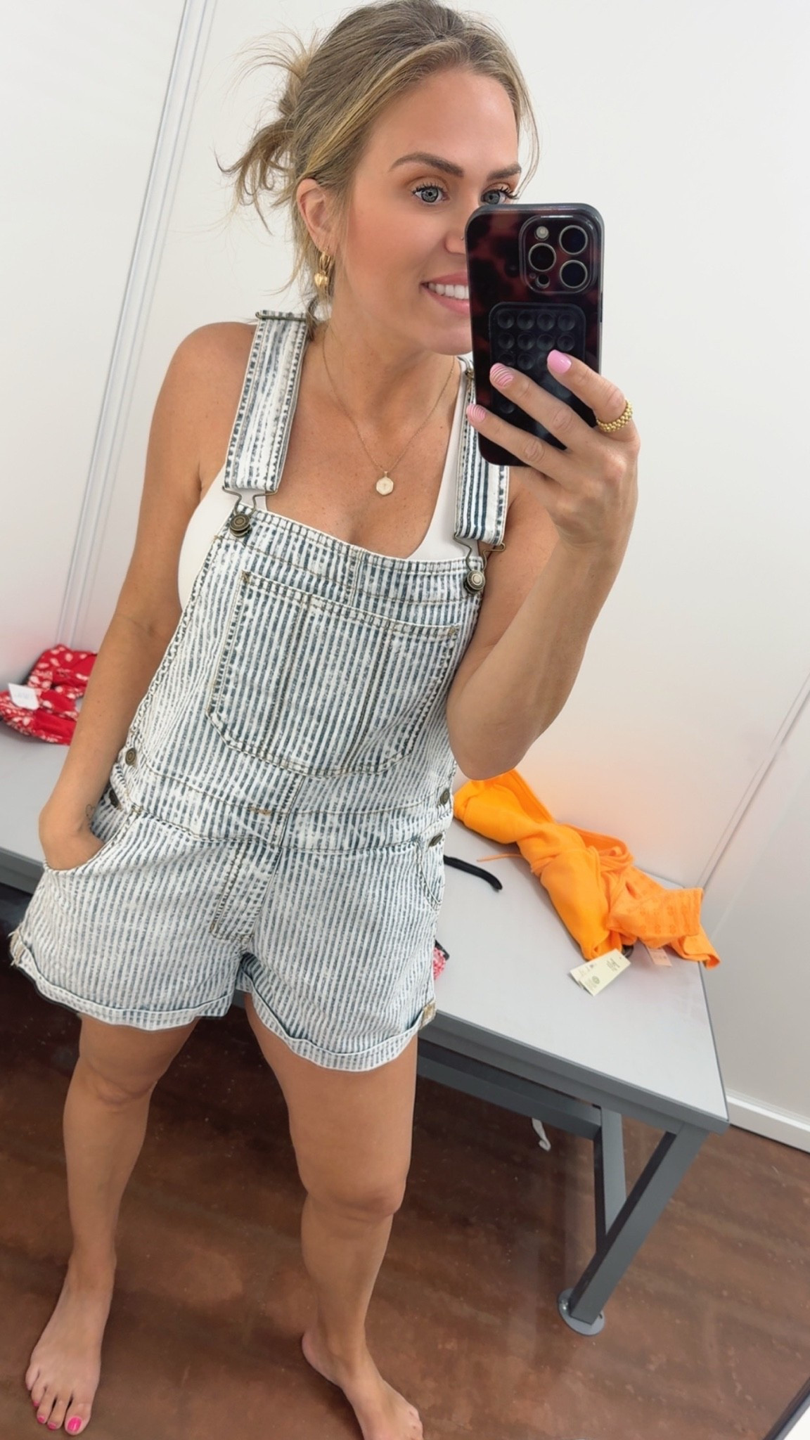 The most comfy overalls 💙 perfect length and fit. The actual first pair I’ve ever bought!

#LTKgrwm #LTKootd #LTKmomlife