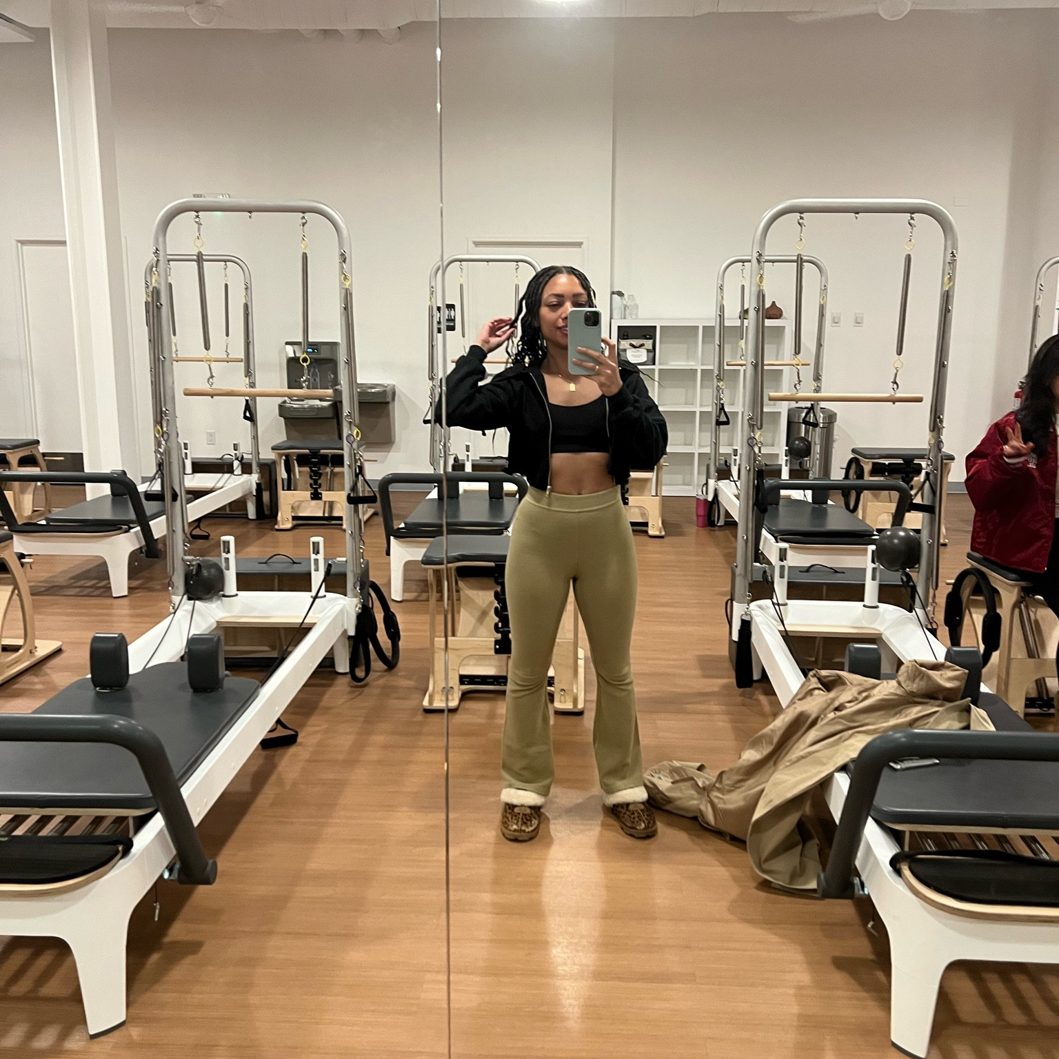 New favorite workout pants! #workout #flareleggings #aeleggings #crophoodie #athleticwear

#LTKfit #LTKstyletip