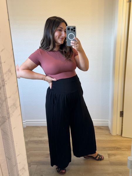These pants are a must!! Cropped, wide leg bottoms and so lightweight and comfortable!! 

Sized up to a medium in 22 inch inseam (pre-pregnancy I would have worn a small) 

Top size medium

Petite lounge pants, loungewear, cropped, wide leg, summer outfit, summer fashion, maternity pants, maternity outfit, bump friendly, bump fashion 

#LTKFindsUnder50 #LTKStyleTip #LTKBump