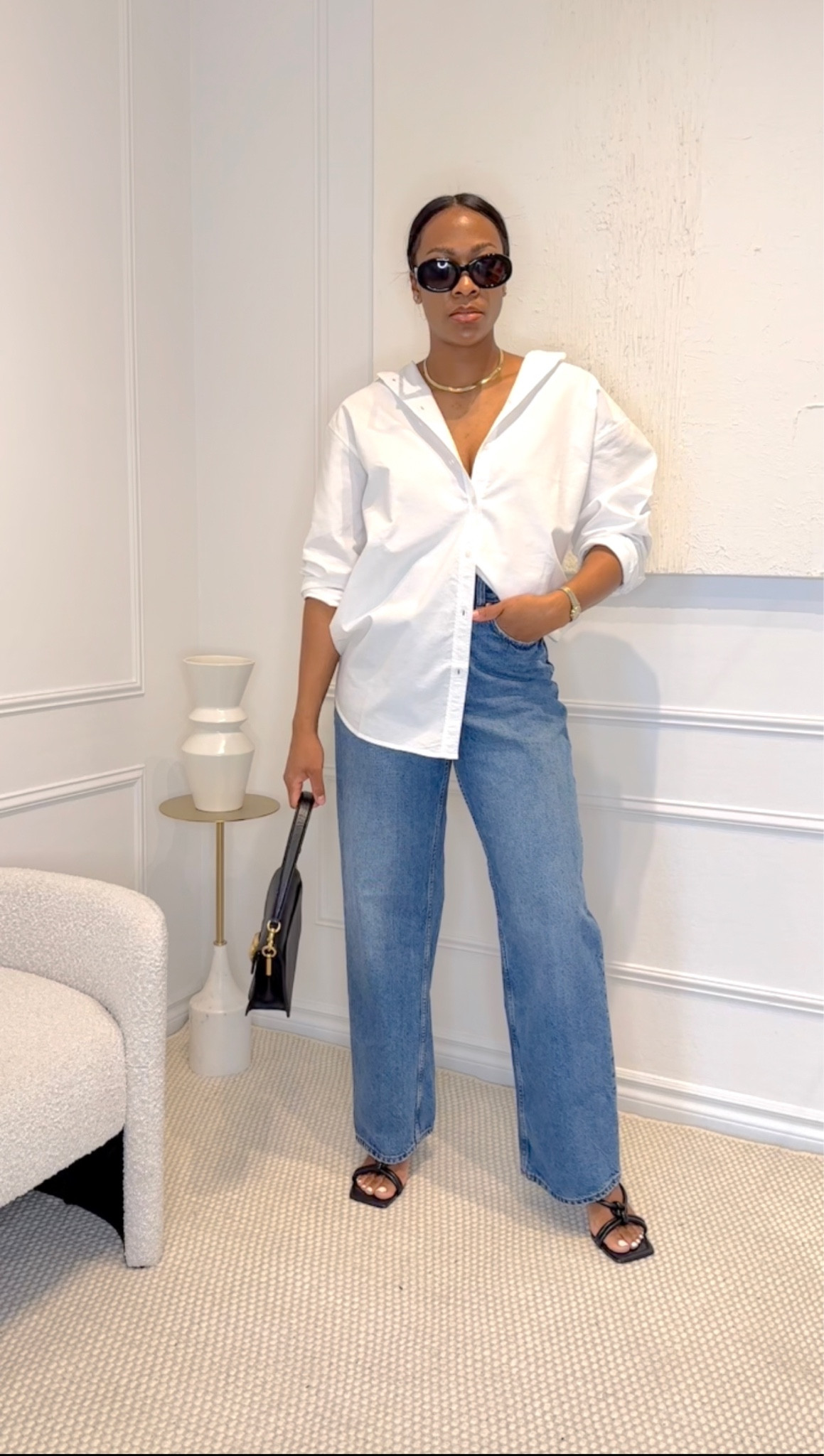 Spring essentials, minimal outfit, capsule wardrobe, white button down, wide leg jeans.

#LTKunder50 #LTKstyletip #LTKworkwear