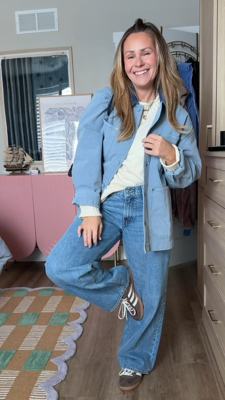 When winter coats start to feel like too much, this is what I reach for. Lightweight but still warm, easy to layer, and instantly makes an outfit feel pulled together.  This Aerie barn jacket is that in-between piece for late winter → early spring — perfect for errands, school pickup, and those chilly-but-not-freezing days.  If you’re ready to retire the bulky coat but still need warmth, this is it. 