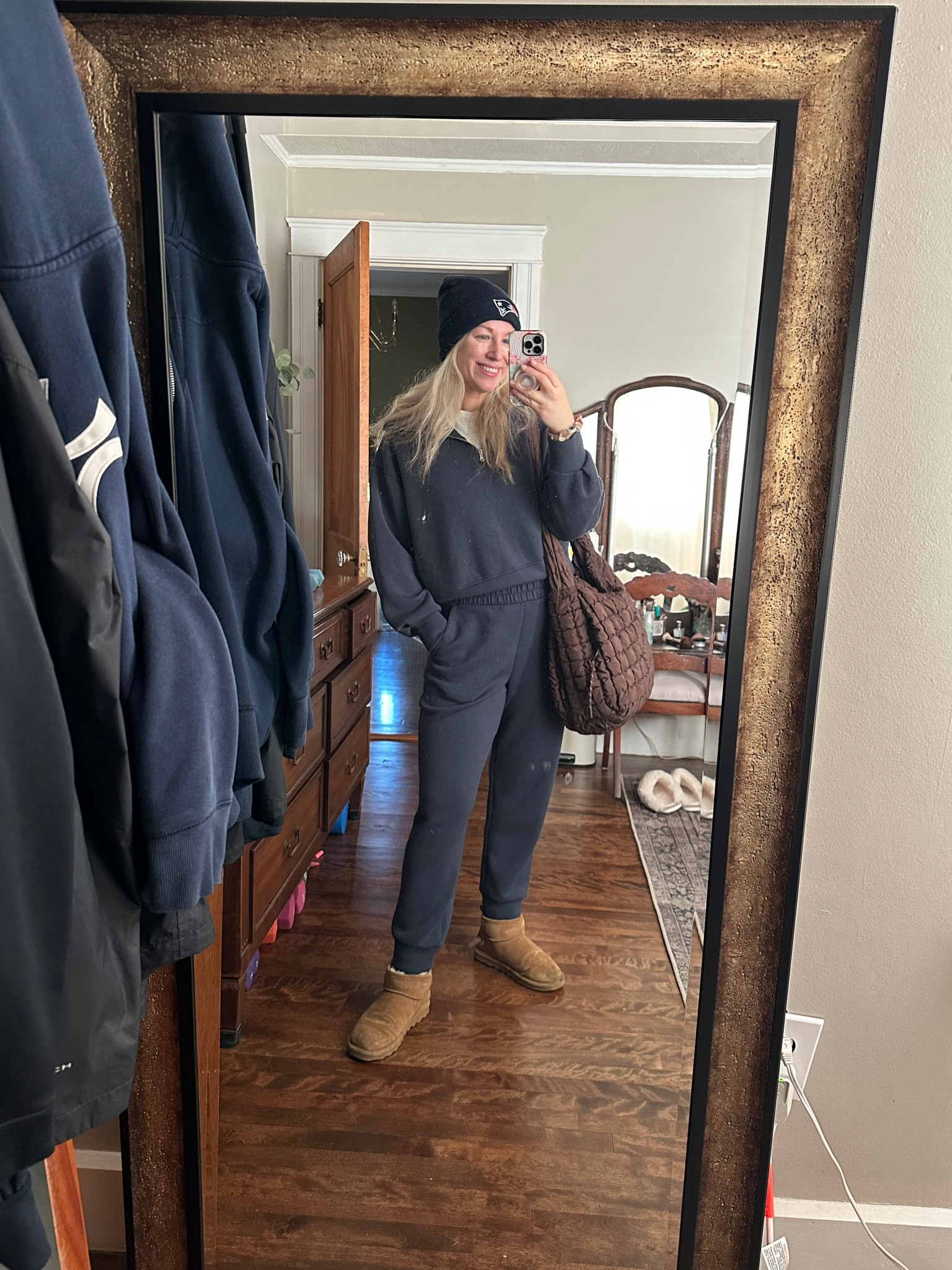 Soccer mom ready ⚽️ 

Size medium in both top and bottoms