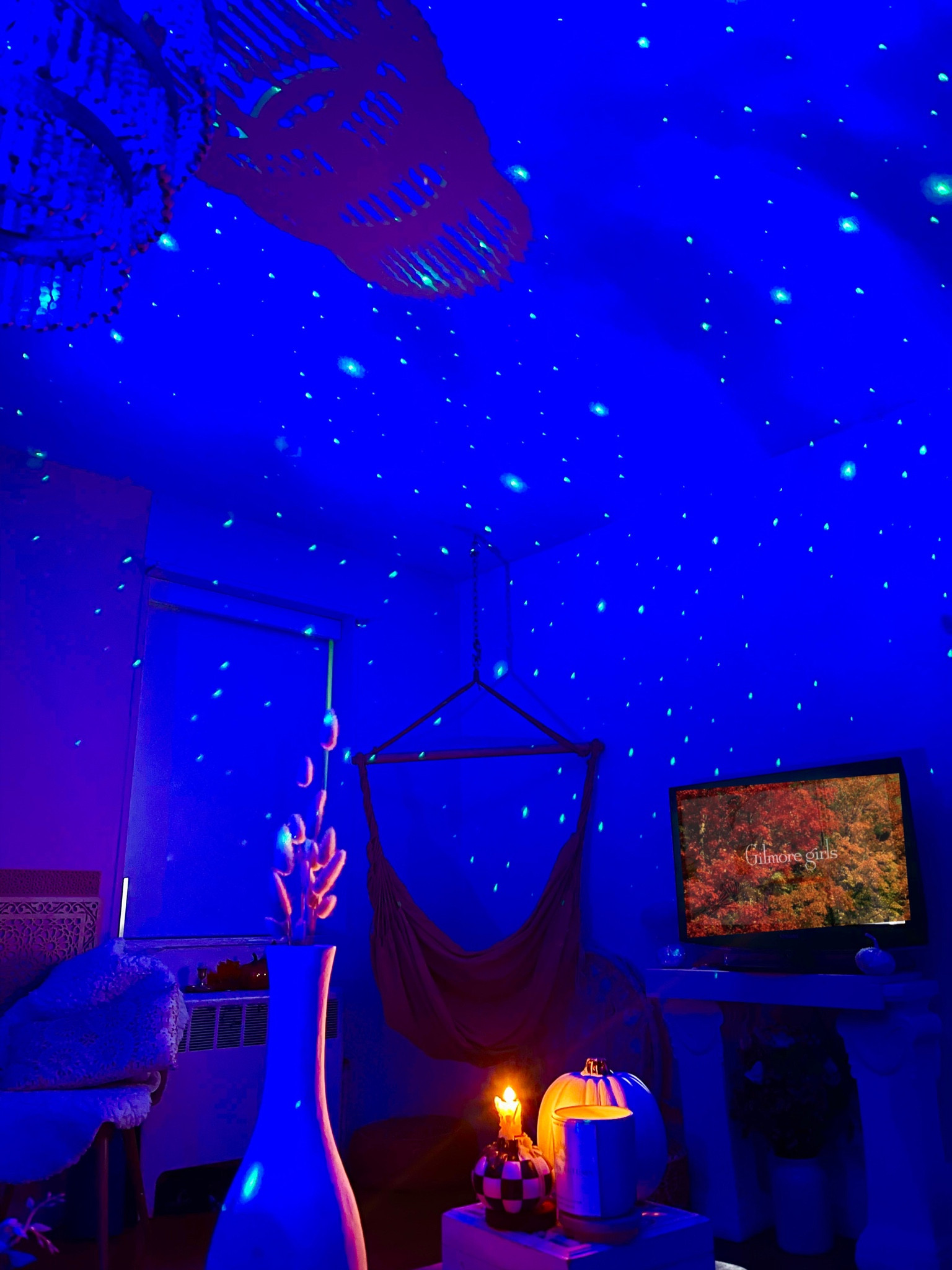 Chill night fall tv night

#LTKHalloween