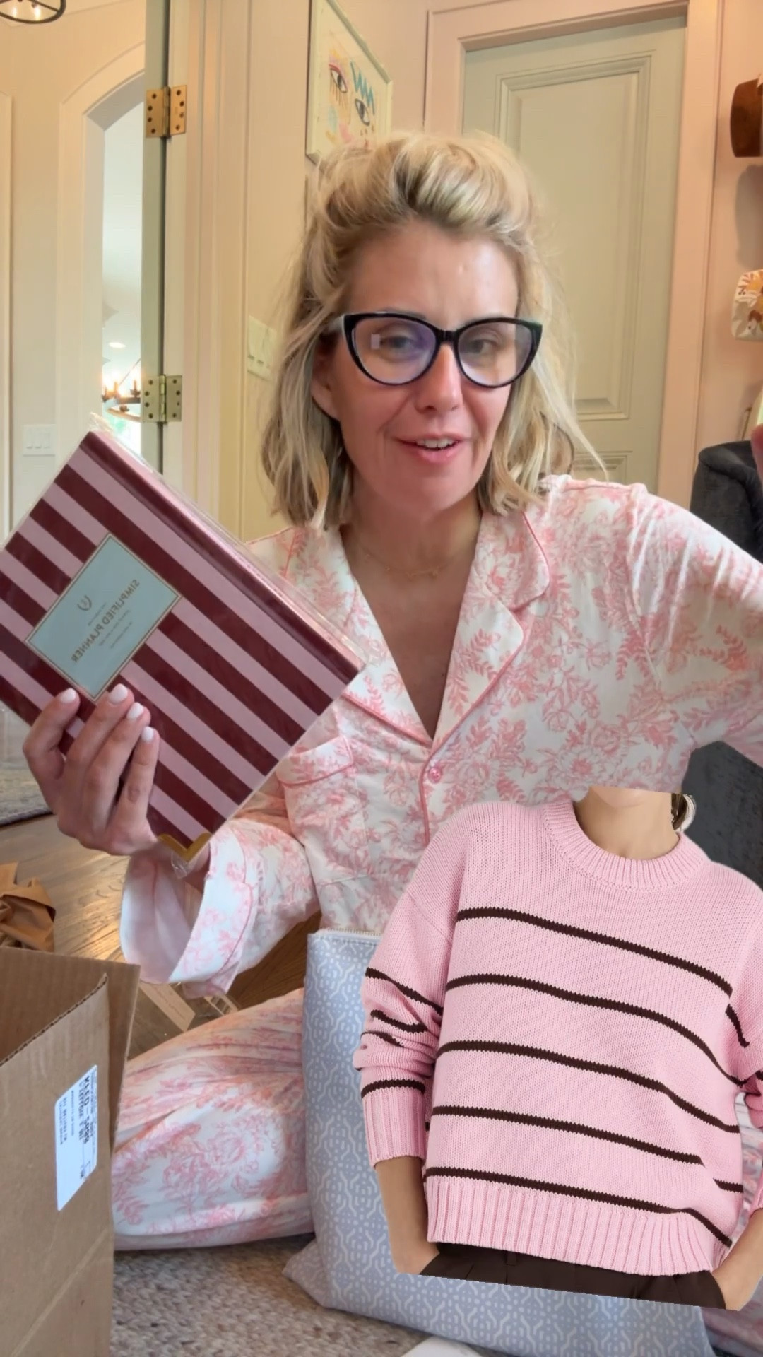  New color way in our favorite sweater from Quince!! This is going to go fast. I’ll wear xs. 

 

#LTKmomlife #LTKOver40 #LTKstorytime