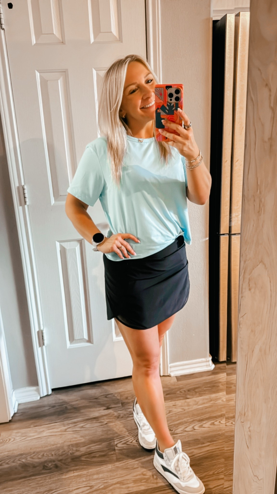 Friday fit check 🖤

I’m loving a good cropped tee paired with an athletic skirt and sneaker! These sneaks (the most comfortable shoes you will ever buy) are 60% off!! 


#LTKActive #LTKFindsUnder50 #LTKFindsUnder100