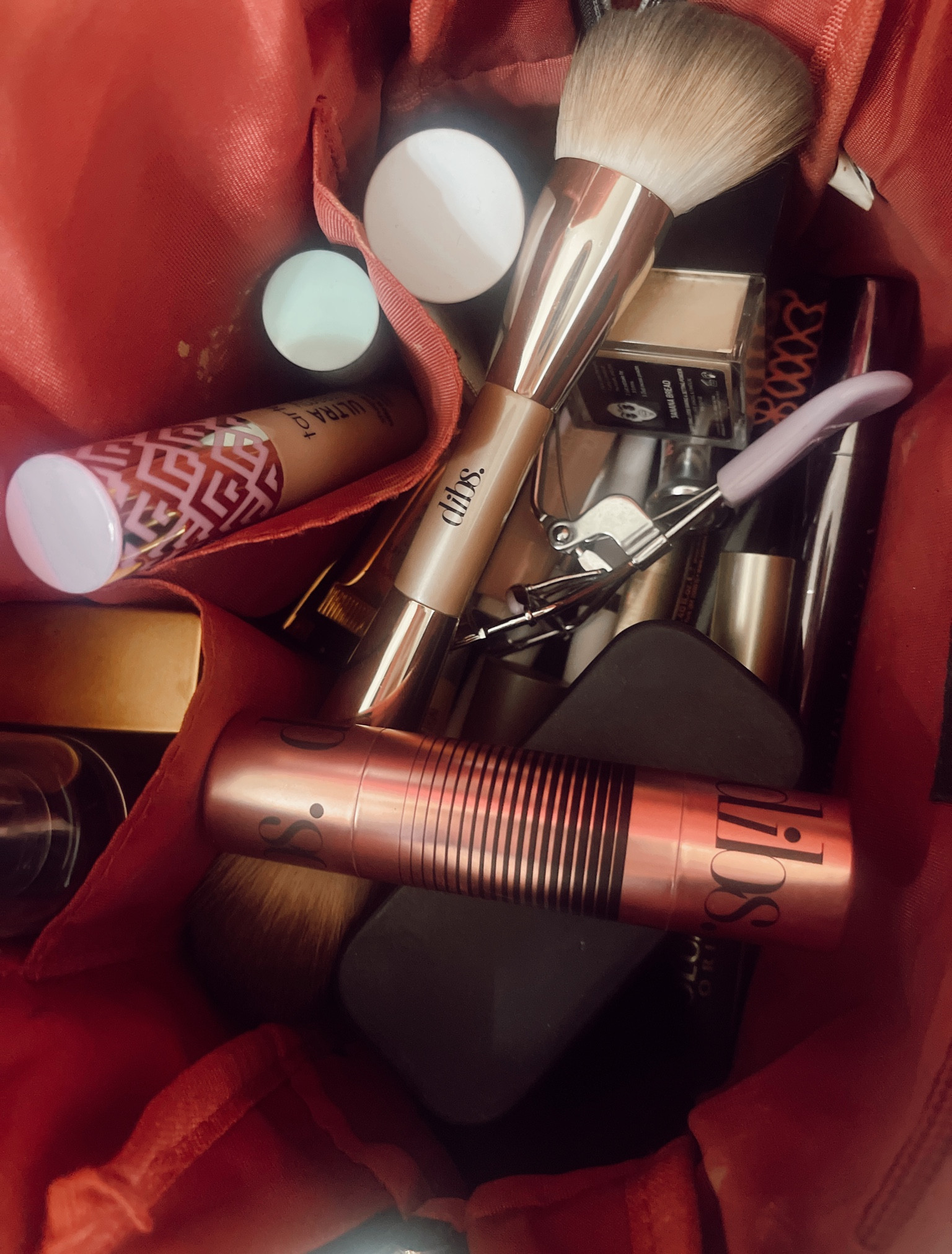 DIBS the beauty is in the blend! Last day to get 20% off sitewide in the LTK app

#LTKFindsUnder100 #LTKFallSale #LTKBeauty