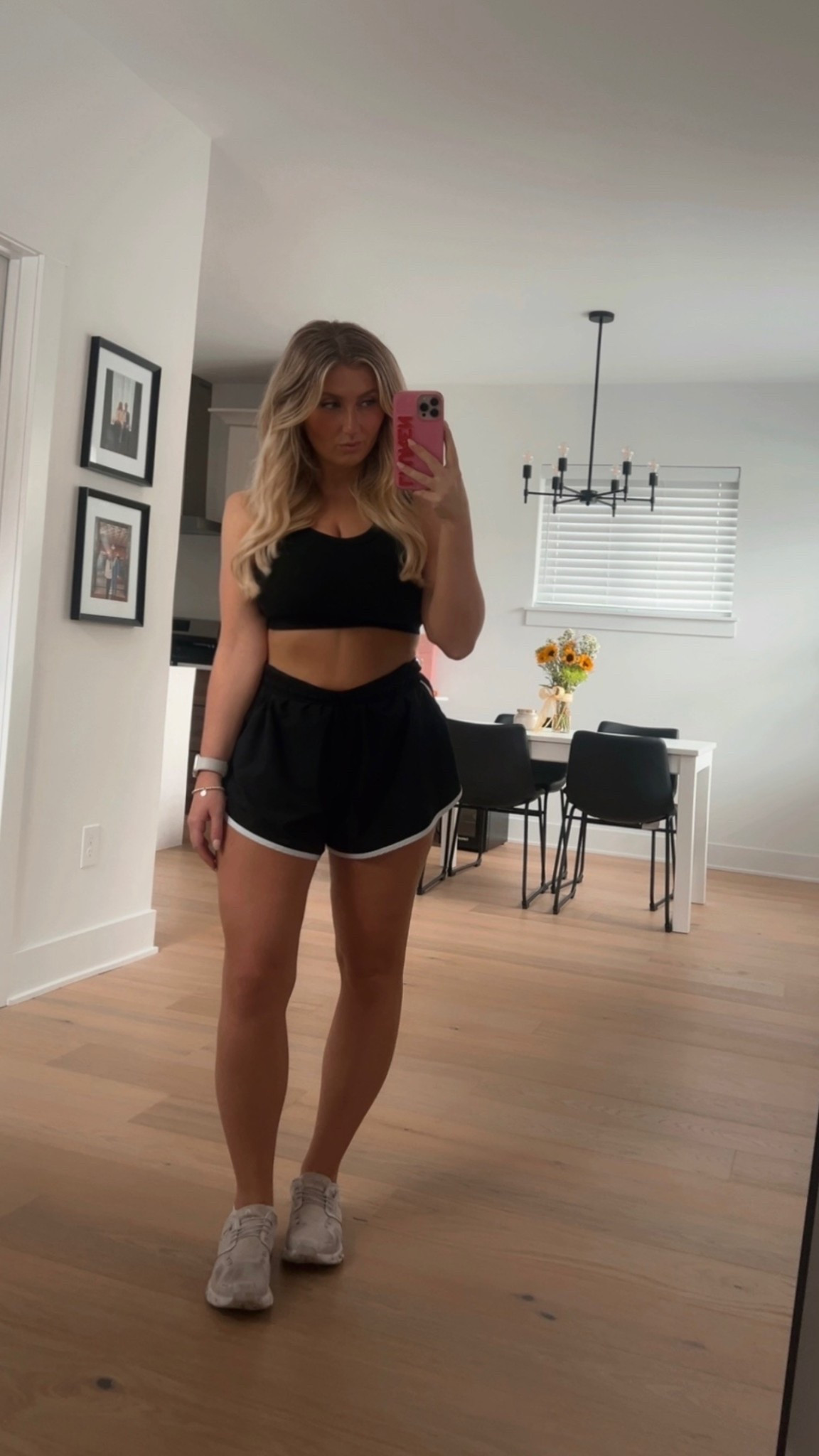 alo workout set, workout set, outfit inspo 

#LTKActive #LTKFindsUnder100 #LTKStyleTip